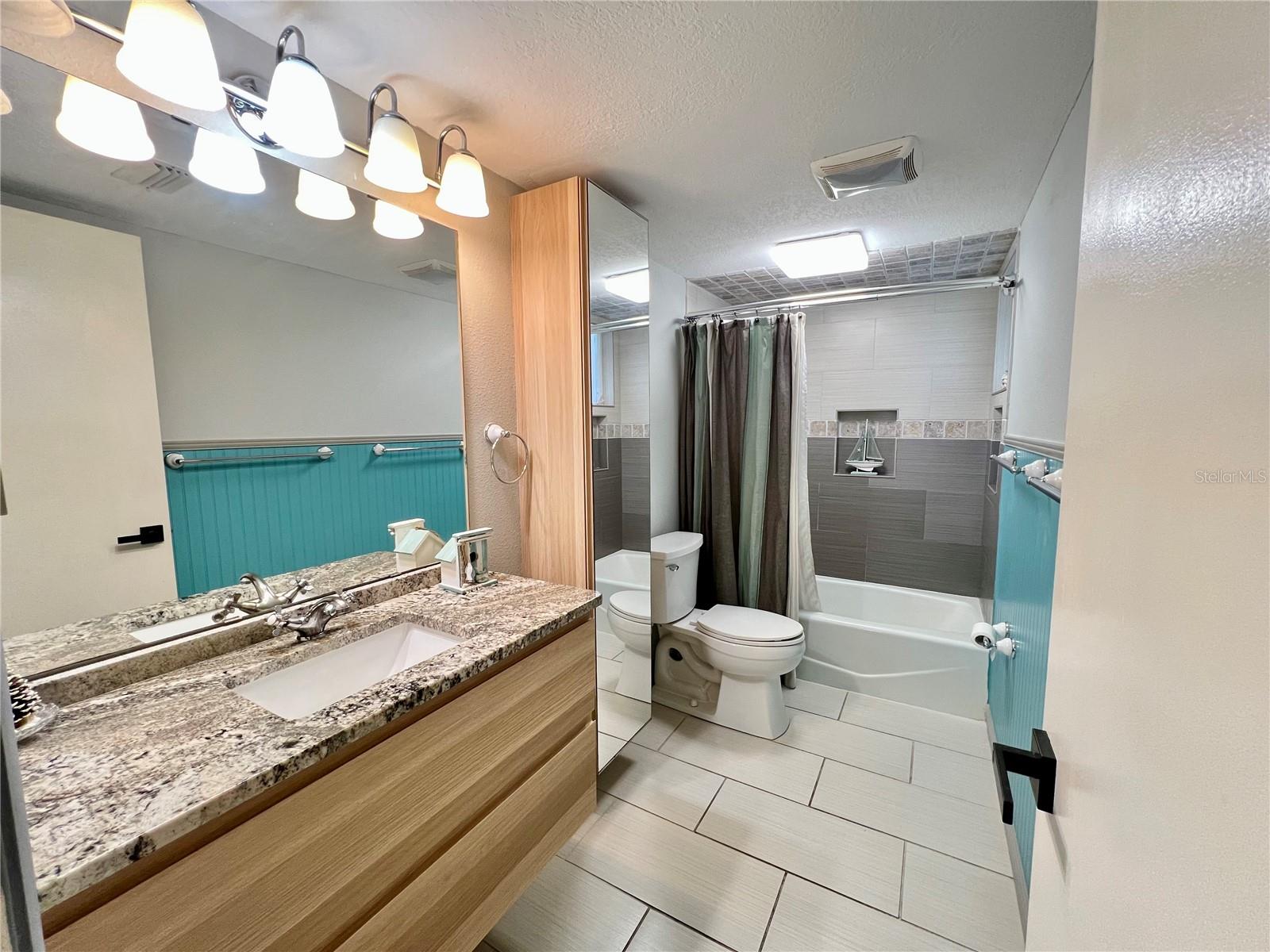 3006 COUNTRY LAKE DR, SEBRING, FL, 33876