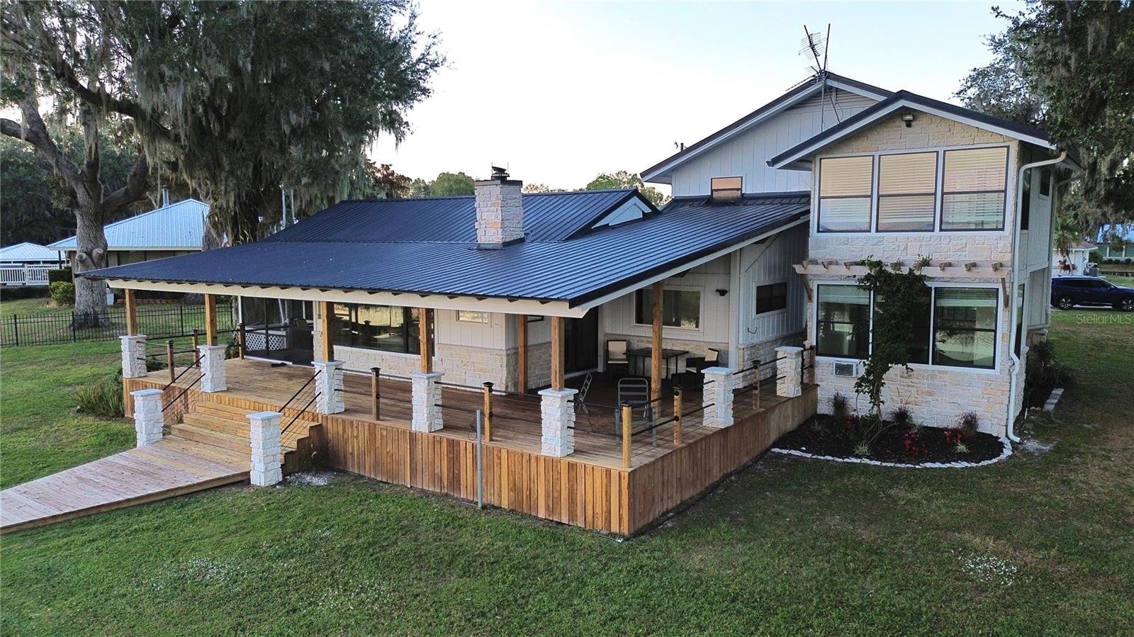 3006 COUNTRY LAKE DR, SEBRING, FL, 33876