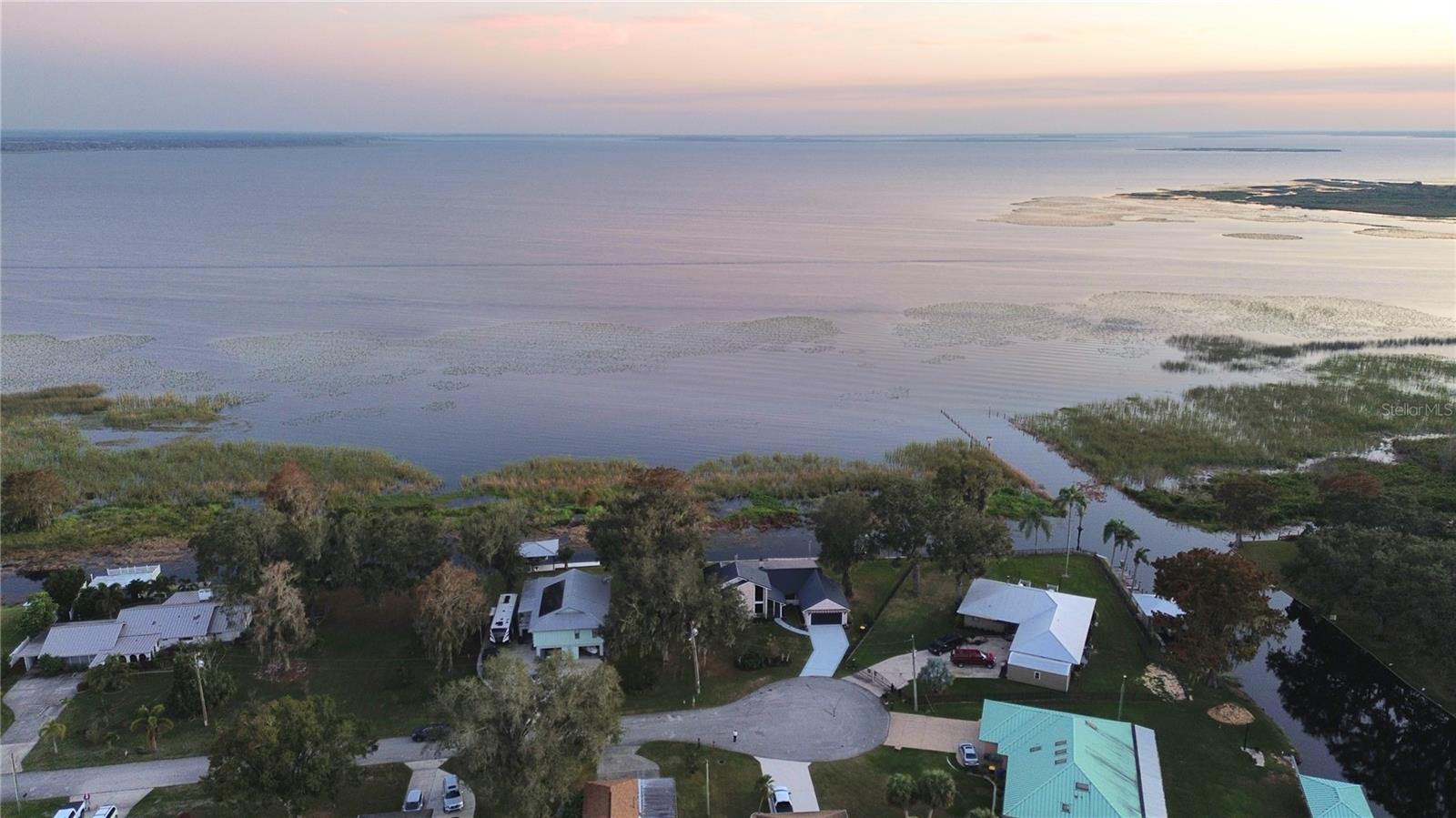 3006 COUNTRY LAKE DR, SEBRING, FL, 33876