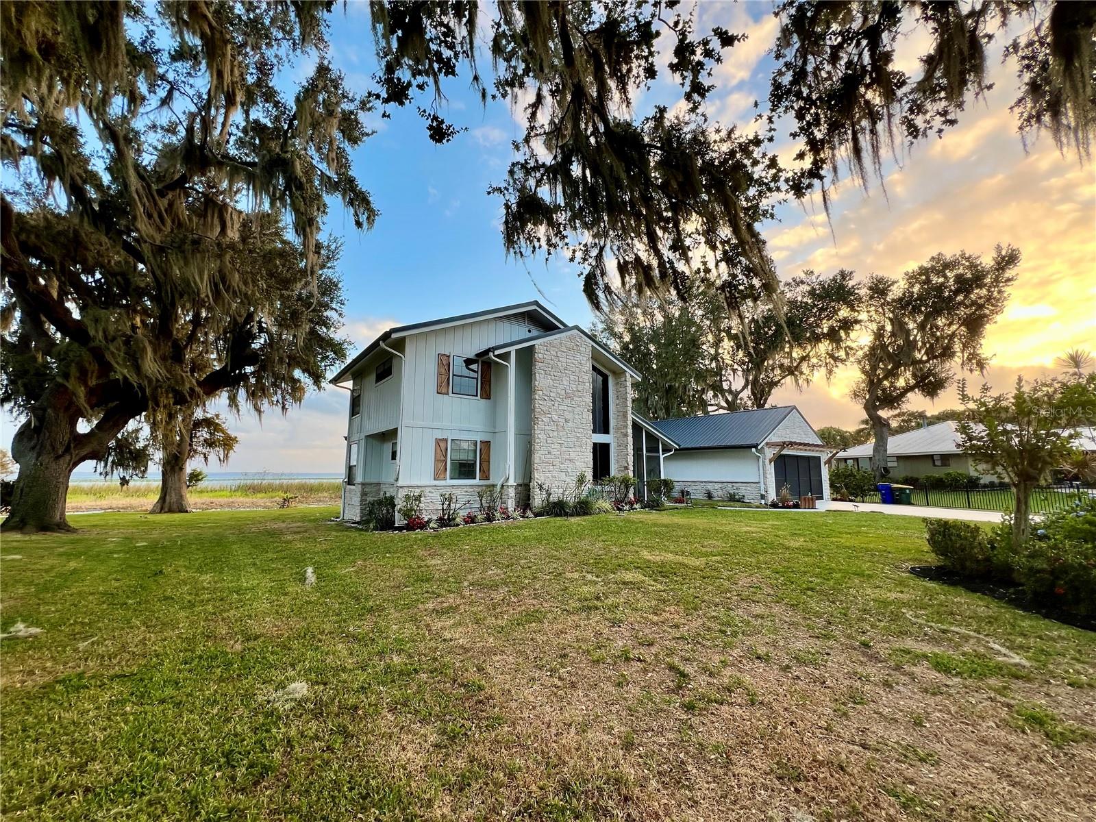 3006 COUNTRY LAKE DR, SEBRING, FL, 33876