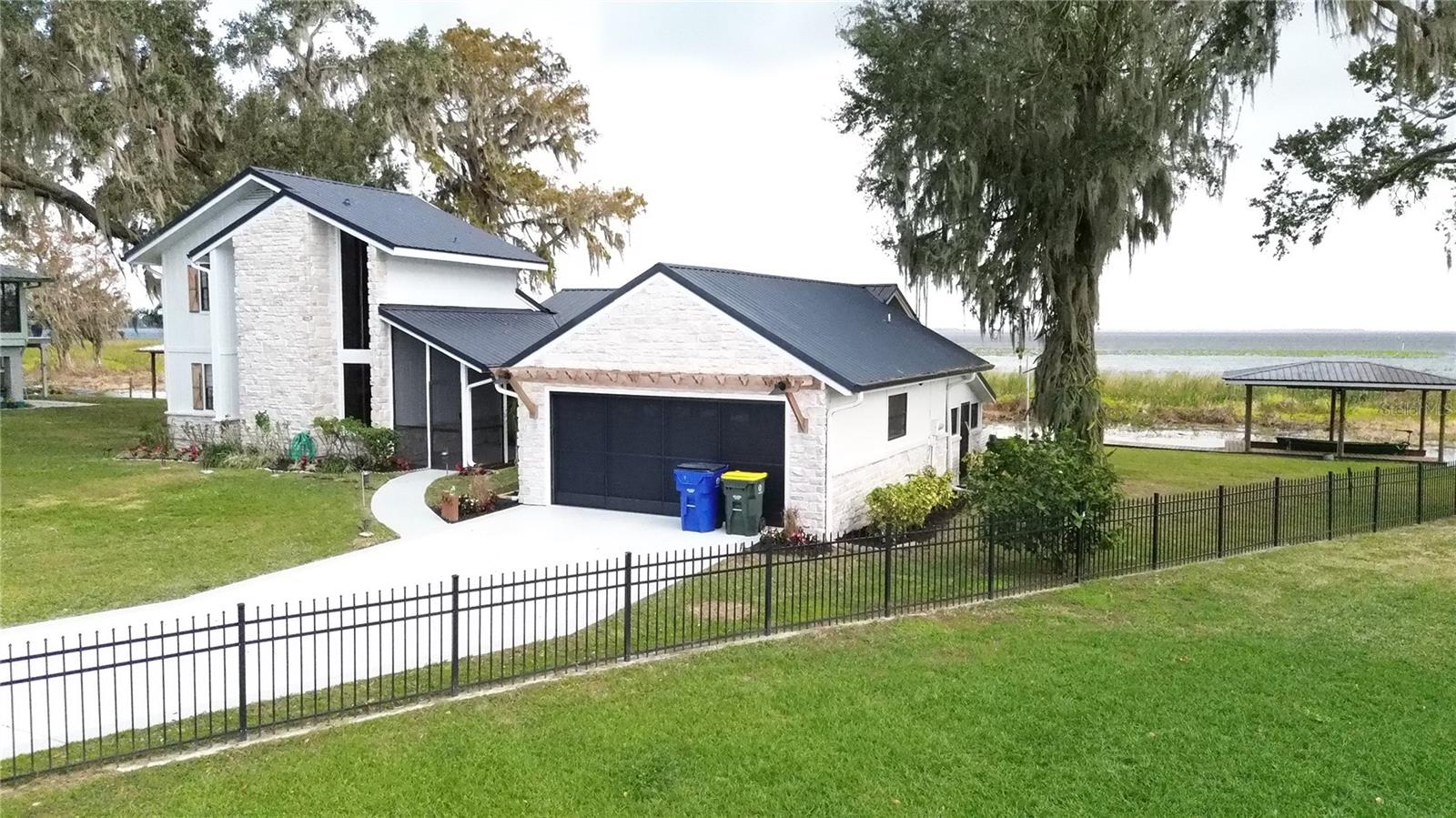 3006 COUNTRY LAKE DR, SEBRING, FL, 33876