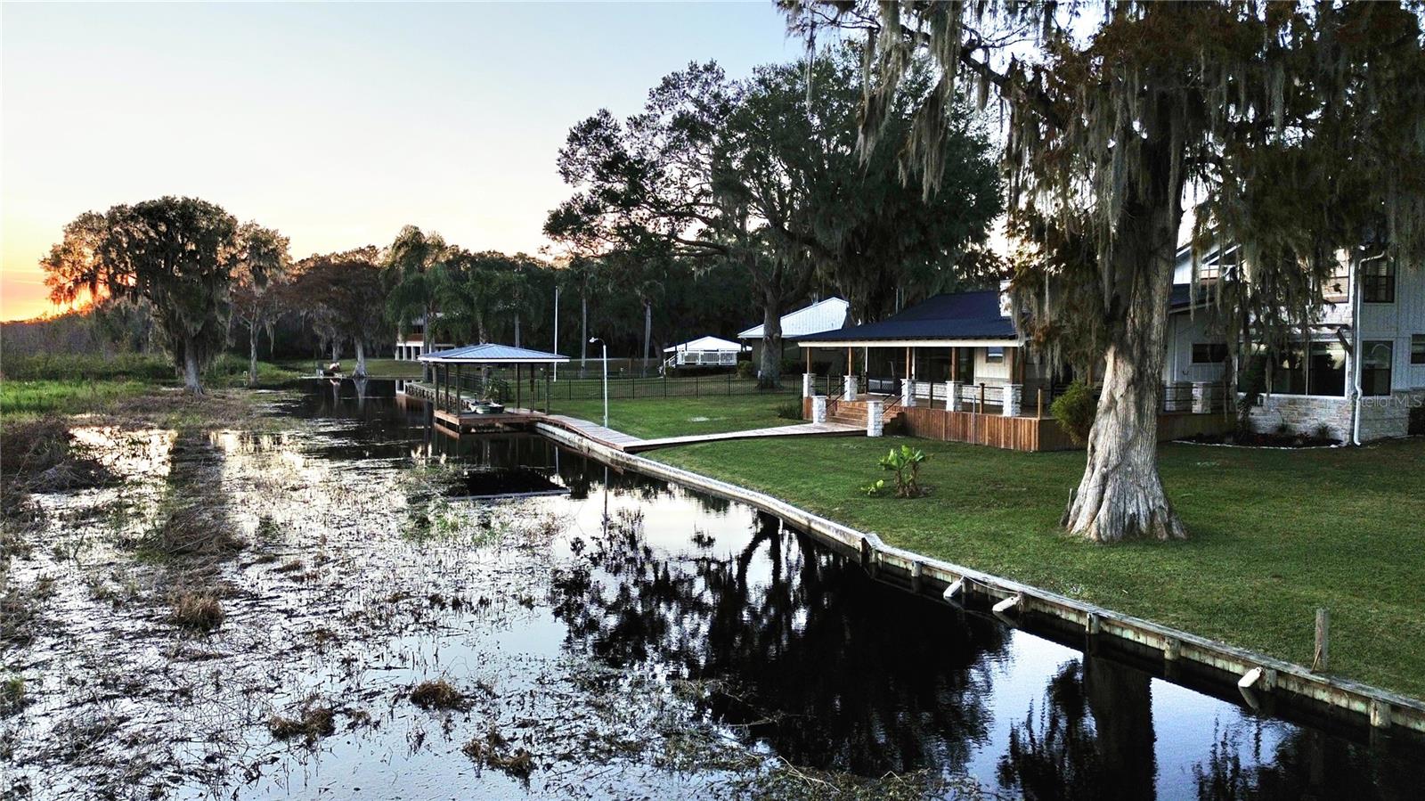 3006 COUNTRY LAKE DR, SEBRING, FL, 33876