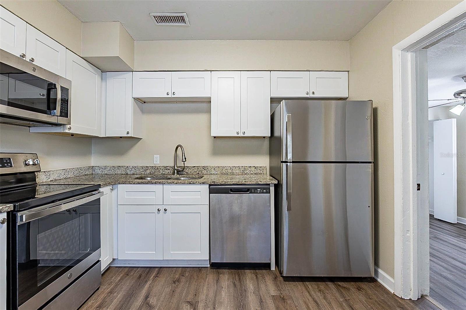 3723 N GARRISON ST, TAMPA, FL, 33619