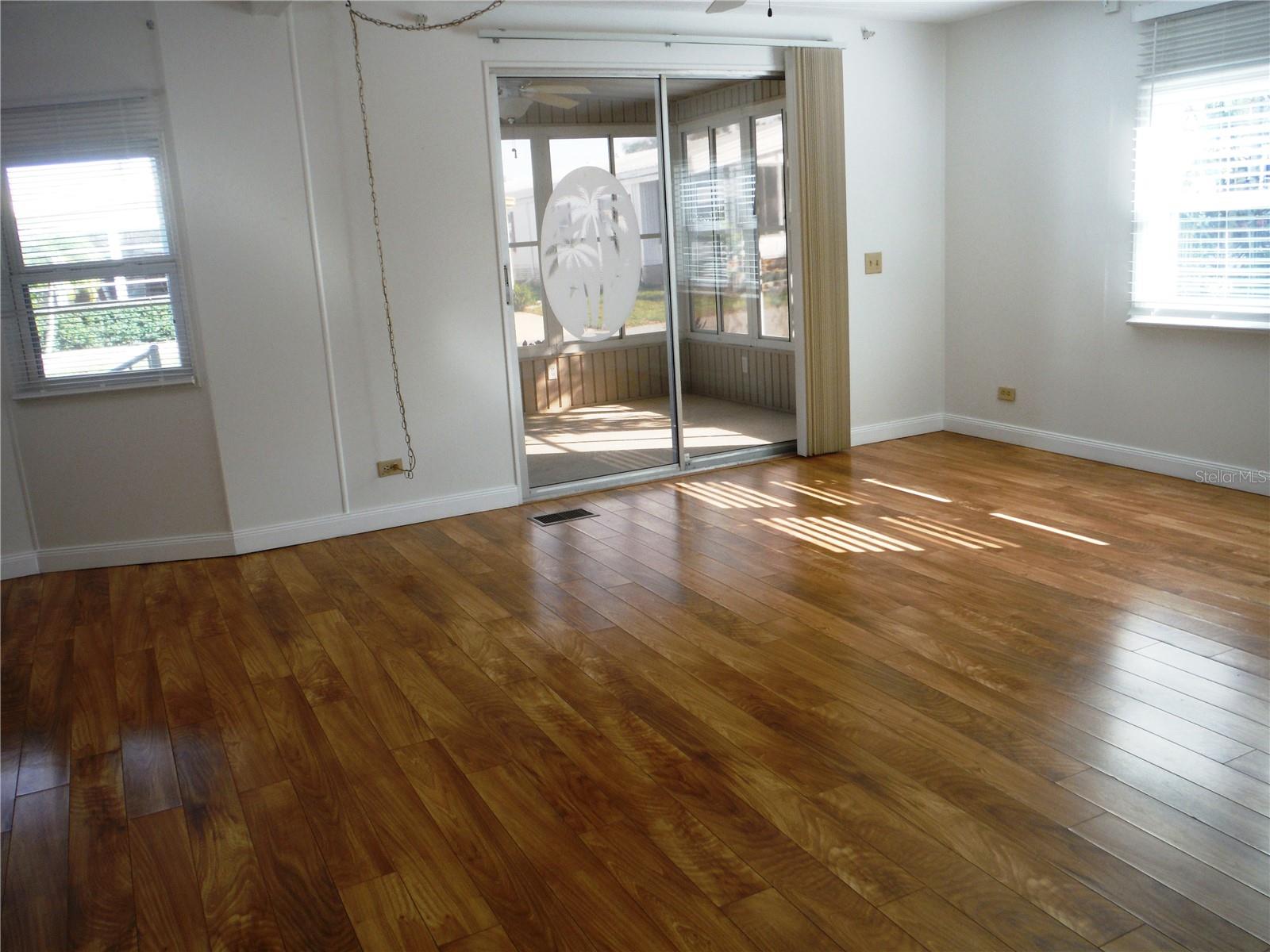 90 CHESTNUT DR #11, SAFETY HARBOR, FL, 34695