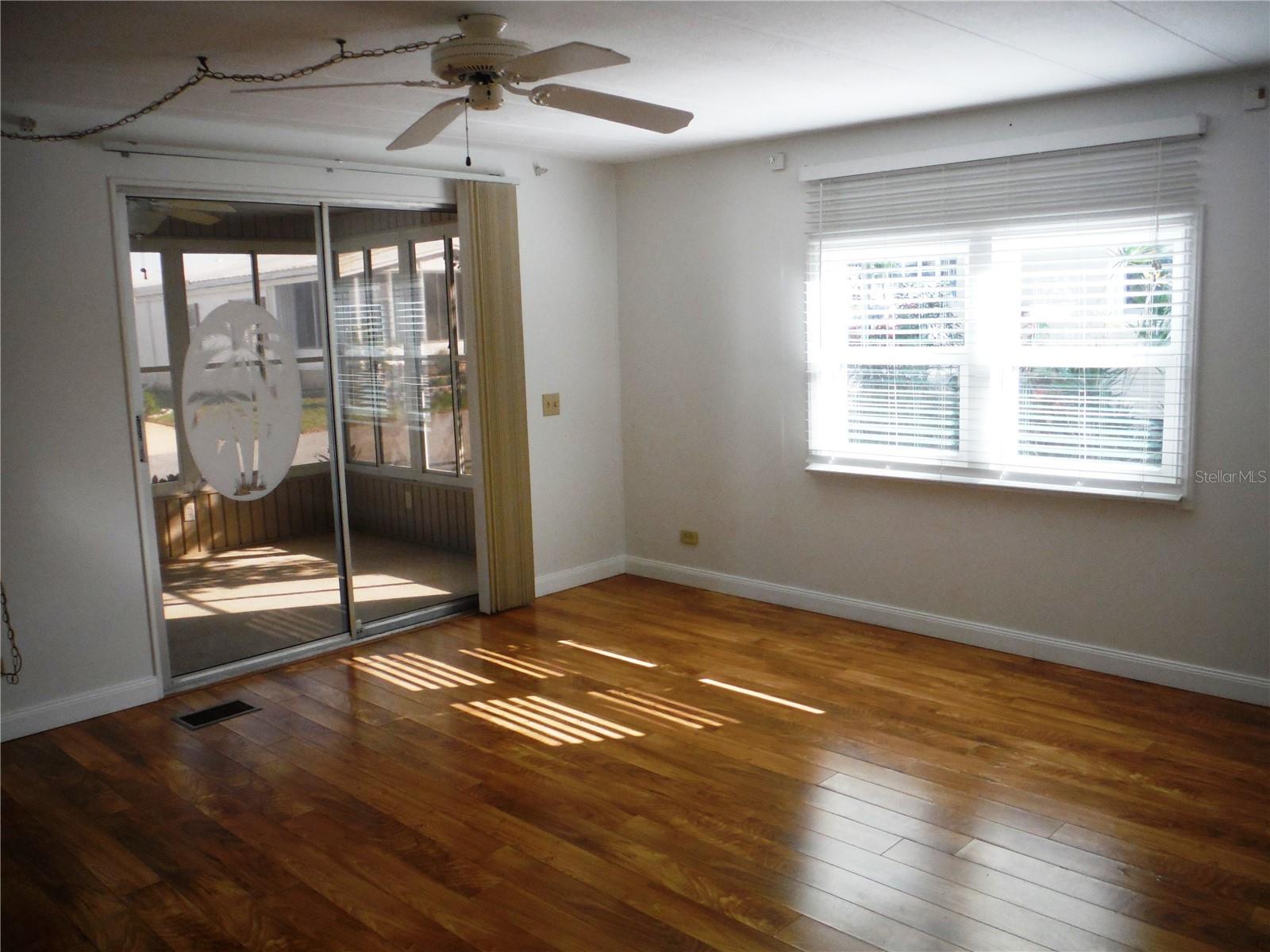 90 CHESTNUT DR #11, SAFETY HARBOR, FL, 34695