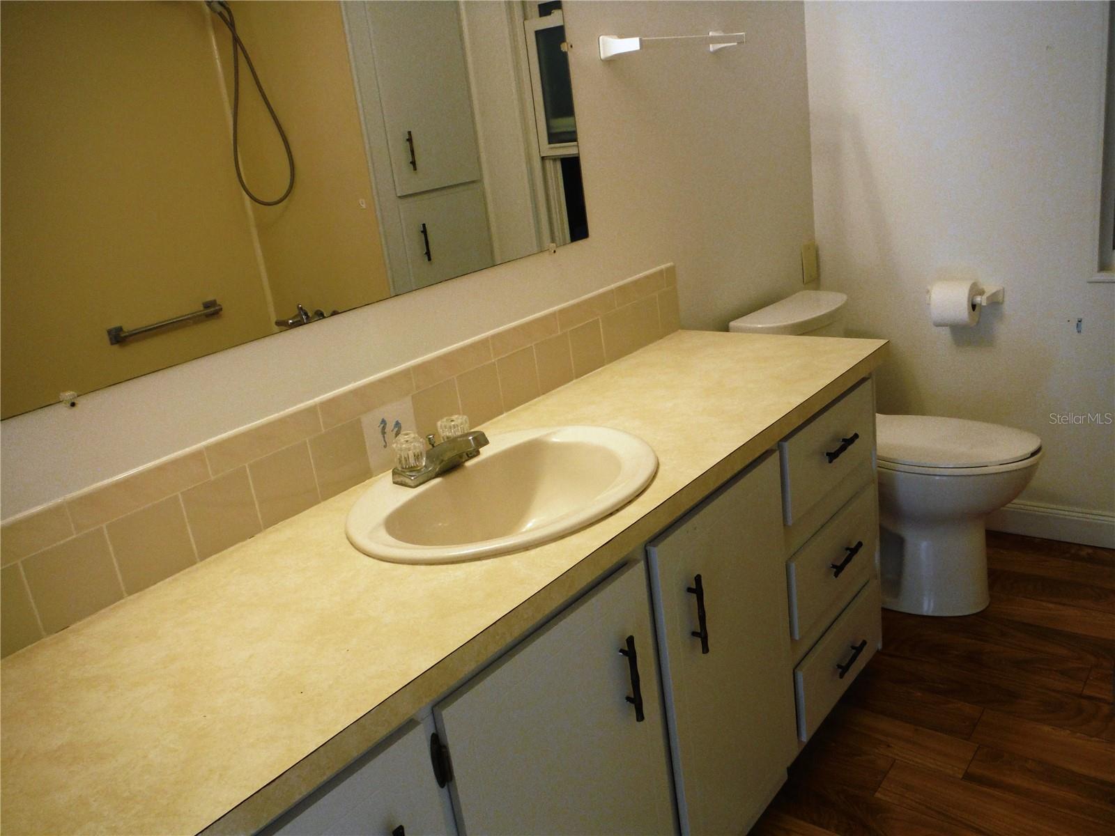 90 CHESTNUT DR #11, SAFETY HARBOR, FL, 34695