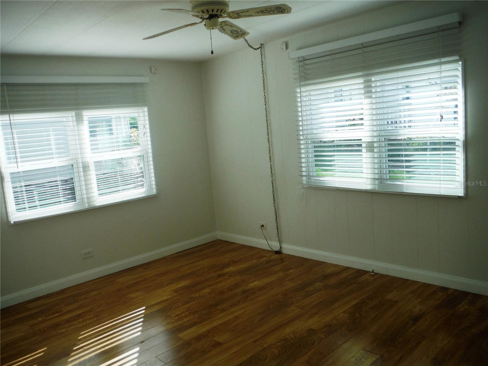 90 CHESTNUT DR #11, SAFETY HARBOR, FL, 34695