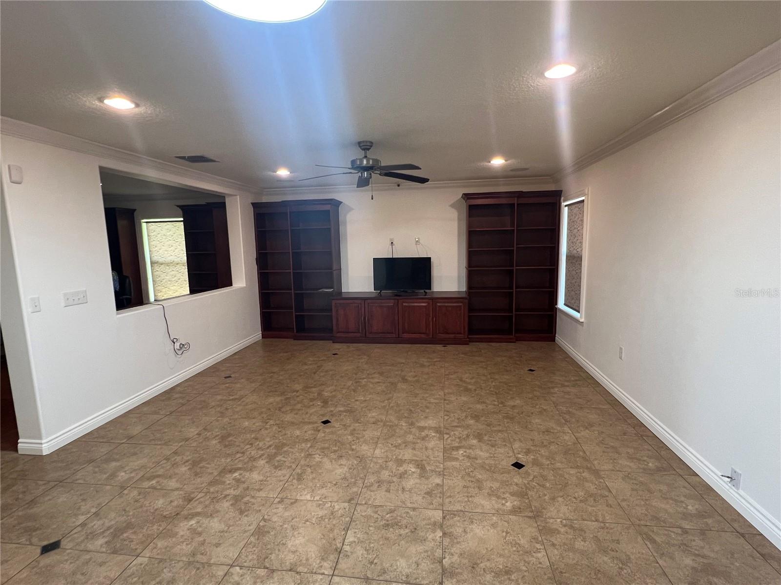 210 STAR SHELL DR, APOLLO BEACH, FL, 33572