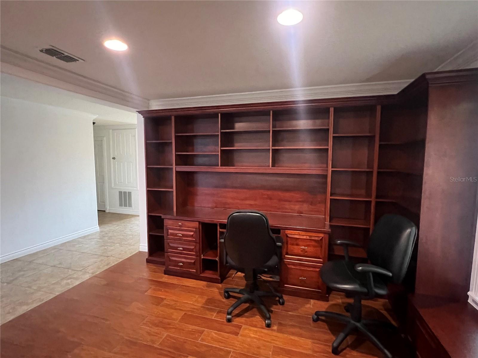 210 STAR SHELL DR, APOLLO BEACH, FL, 33572