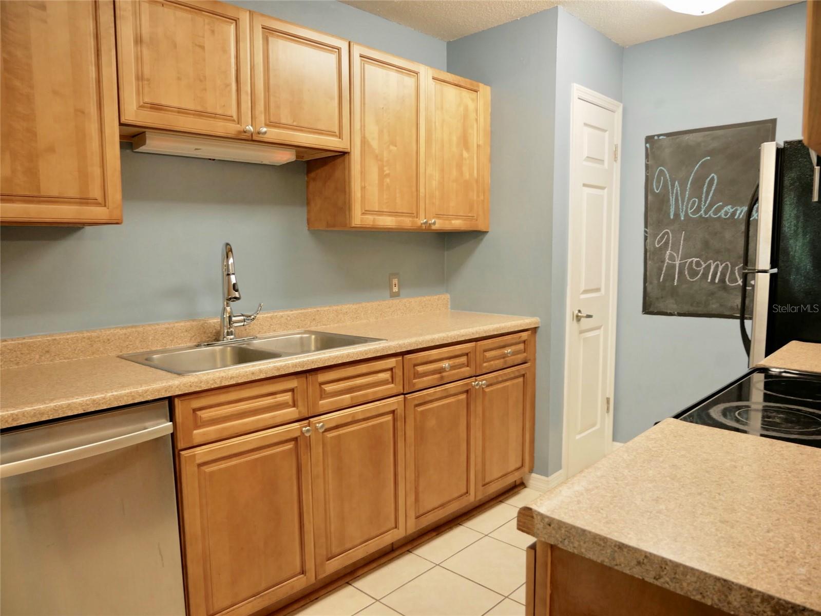 1695 LEE RD #D215, WINTER PARK, FL, 32789