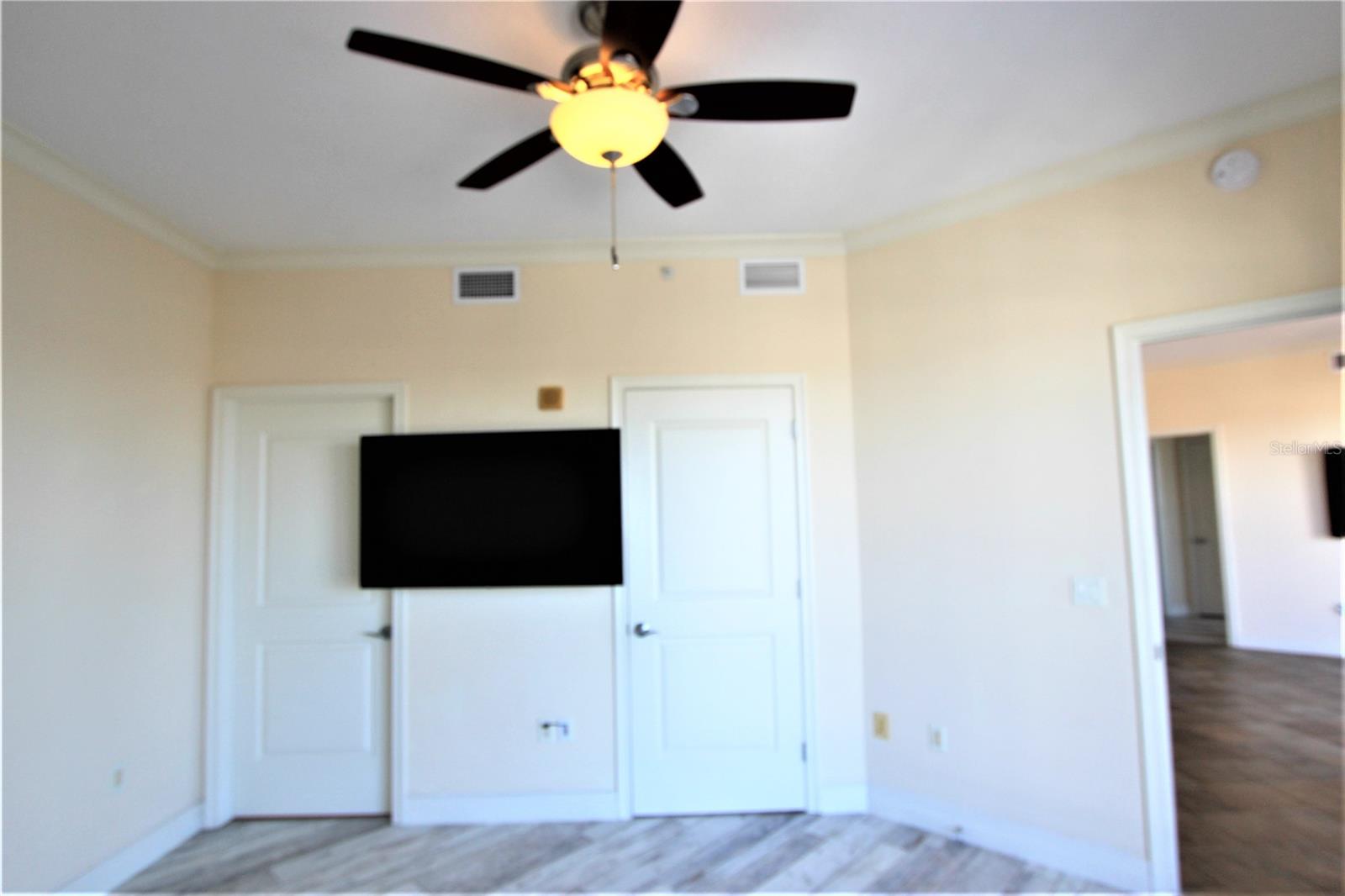 1209 E CUMBERLAND AVE #2003, TAMPA, FL, 33602