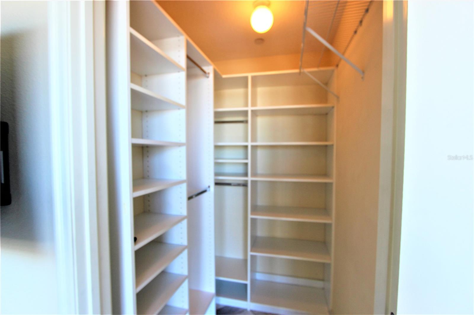 1209 E CUMBERLAND AVE #2003, TAMPA, FL, 33602