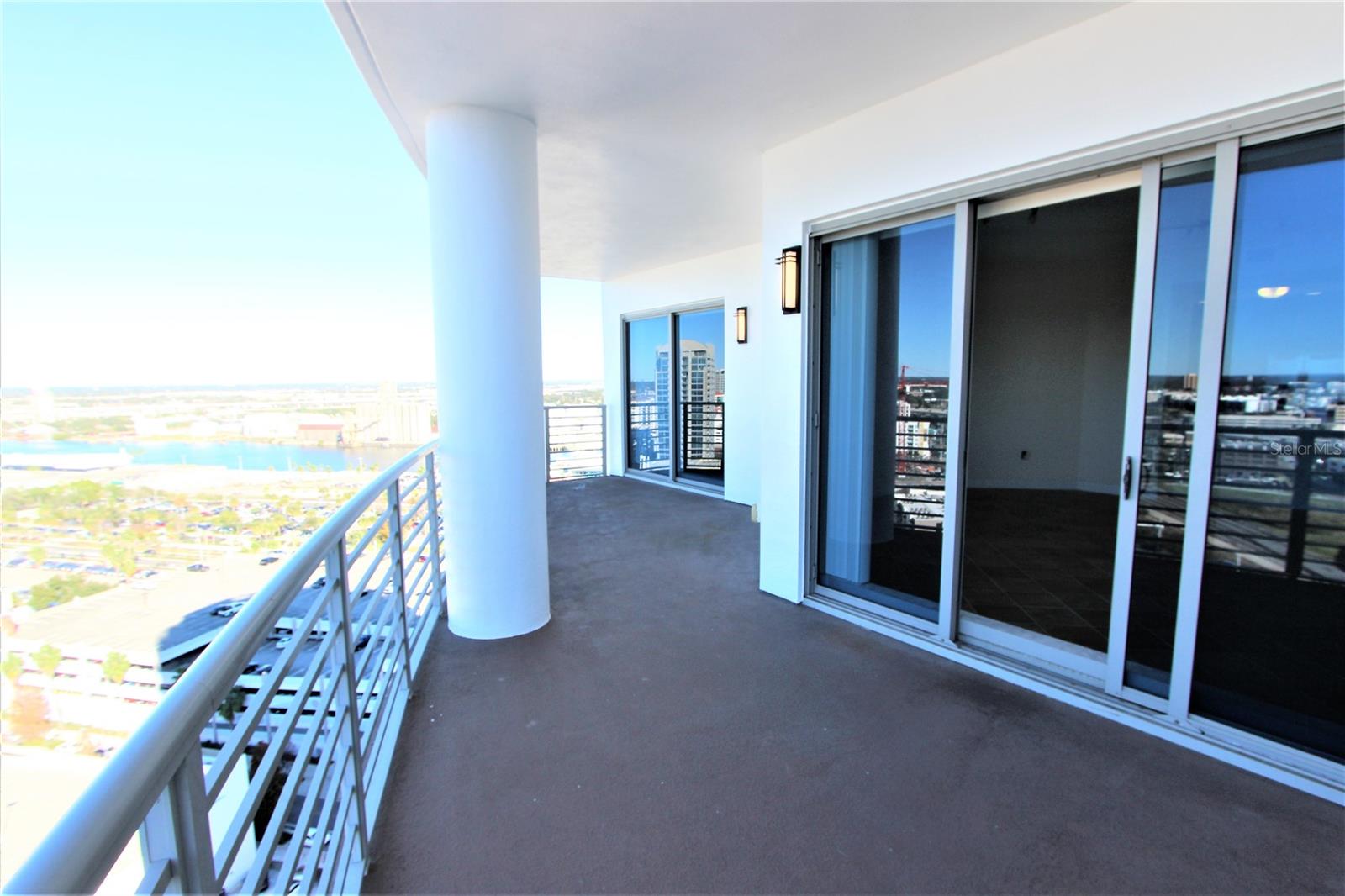1209 E CUMBERLAND AVE #2003, TAMPA, FL, 33602