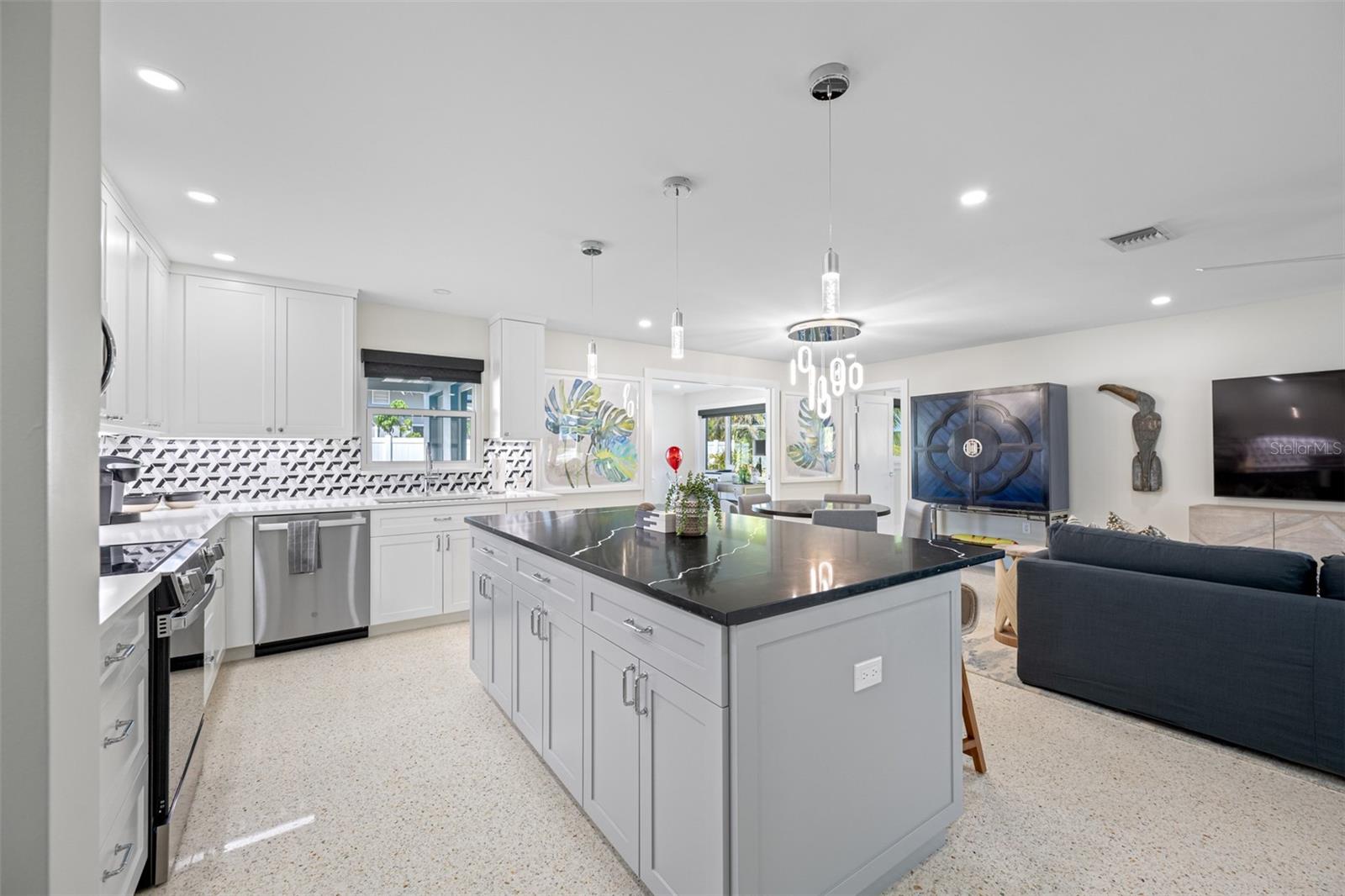 819 59TH AVE, ST PETE BEACH, FL, 33706