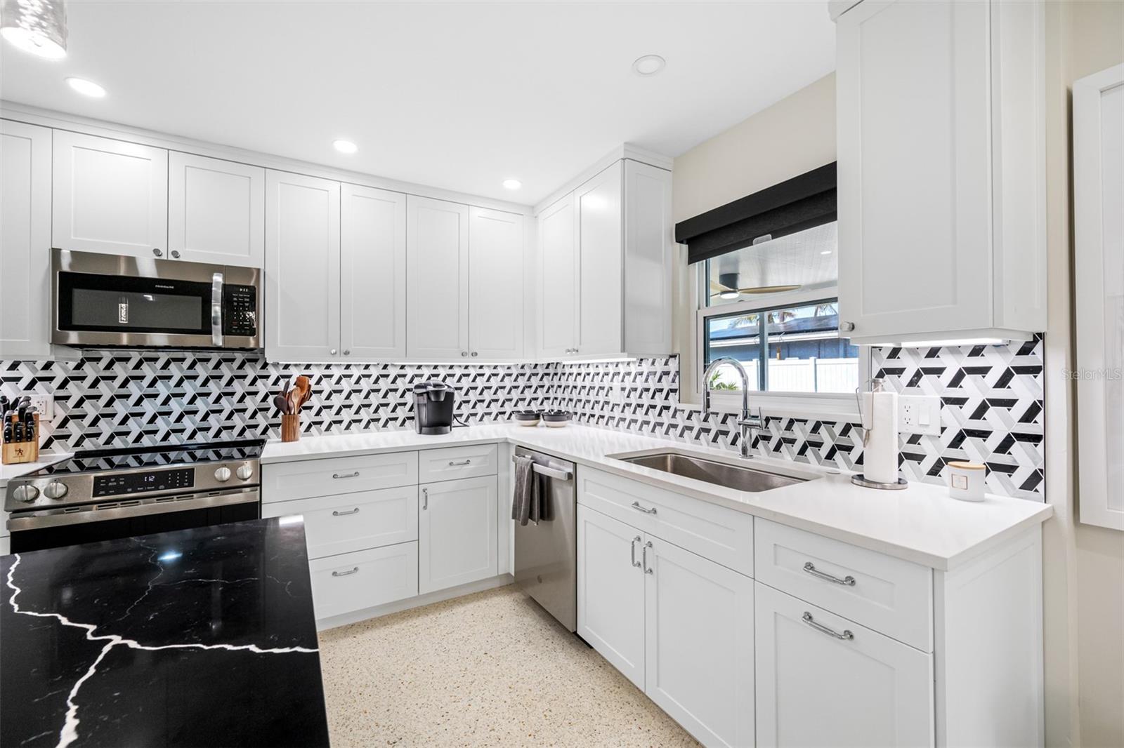 819 59TH AVE, ST PETE BEACH, FL, 33706