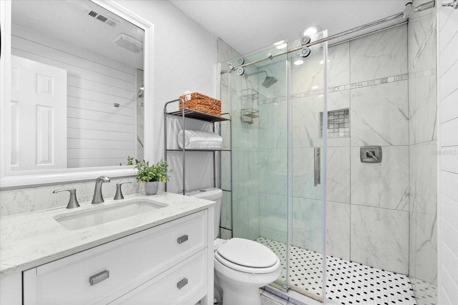 130 GREEN DOLPHIN DR, PLACIDA, FL, 33946
