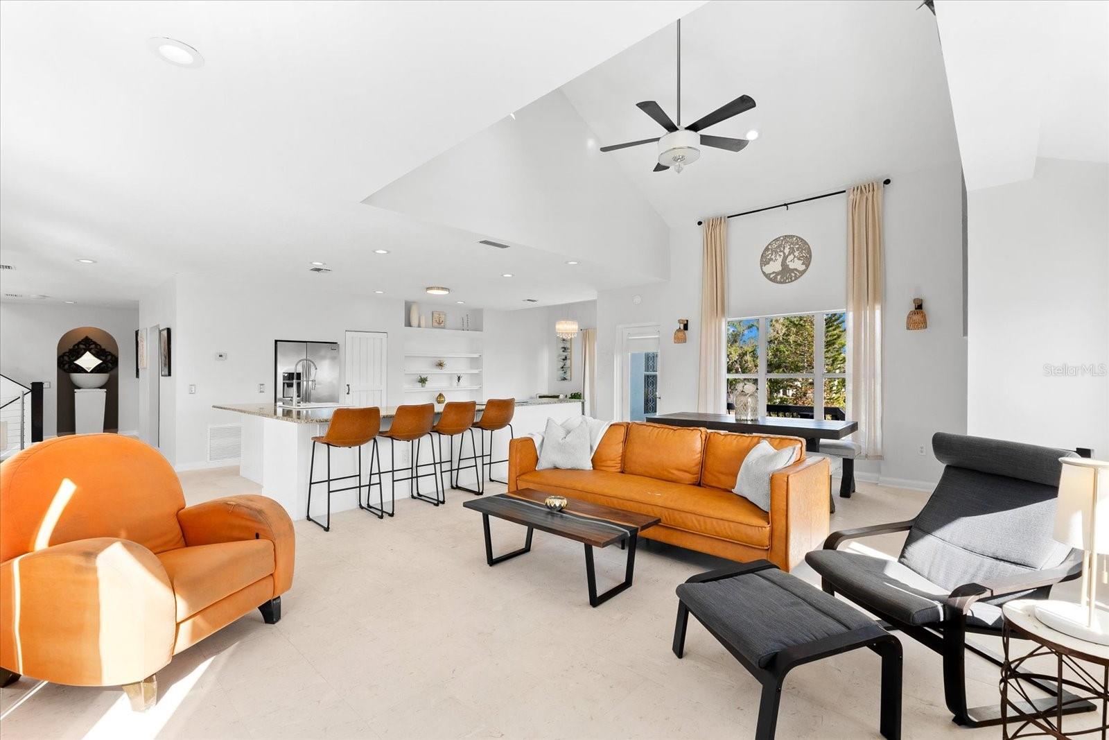 130 GREEN DOLPHIN DR, PLACIDA, FL, 33946