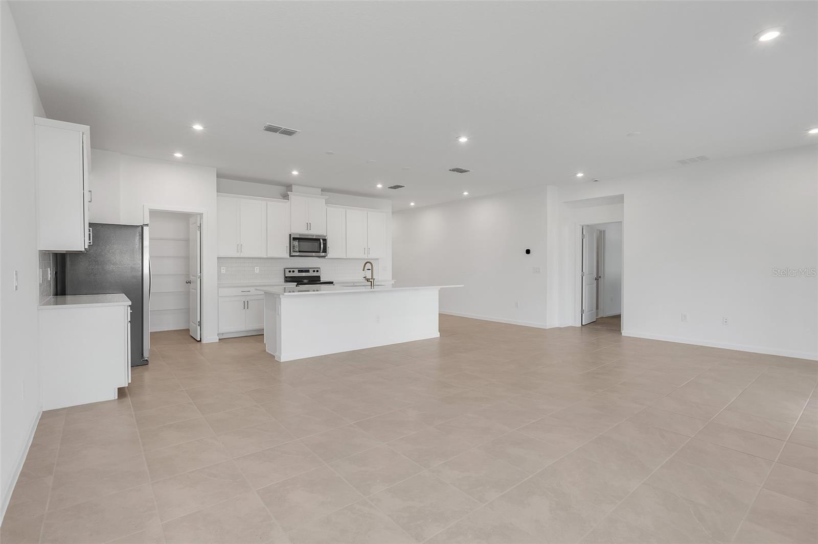 1731 CARNELIAN ST, DELAND, FL, 32720