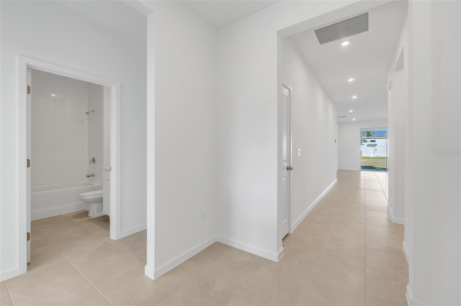 1731 CARNELIAN ST, DELAND, FL, 32720
