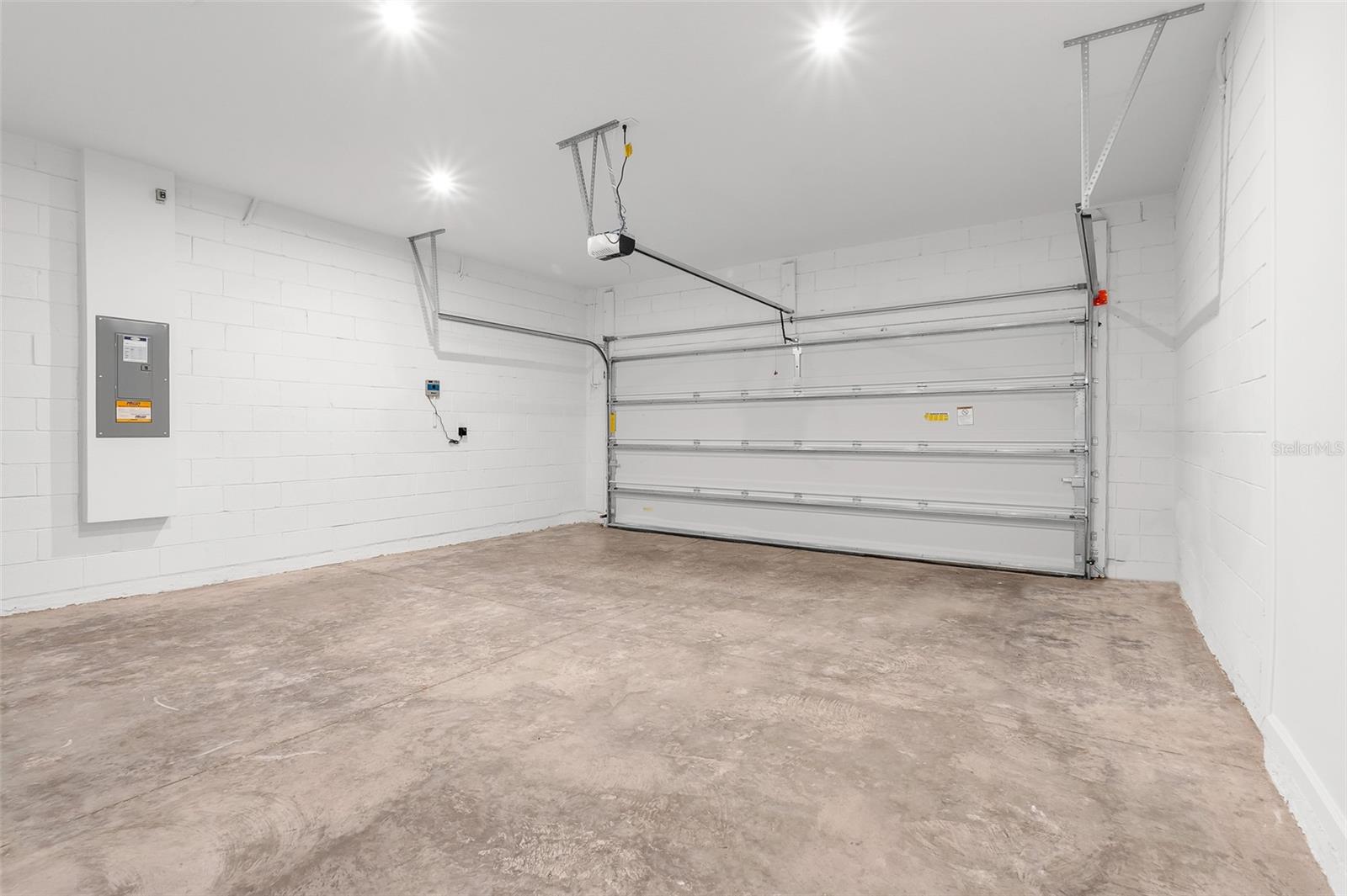 1731 CARNELIAN ST, DELAND, FL, 32720