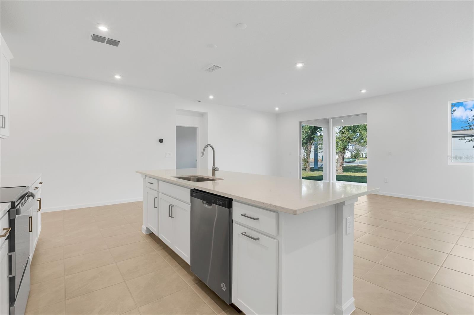 1731 CARNELIAN ST, DELAND, FL, 32720