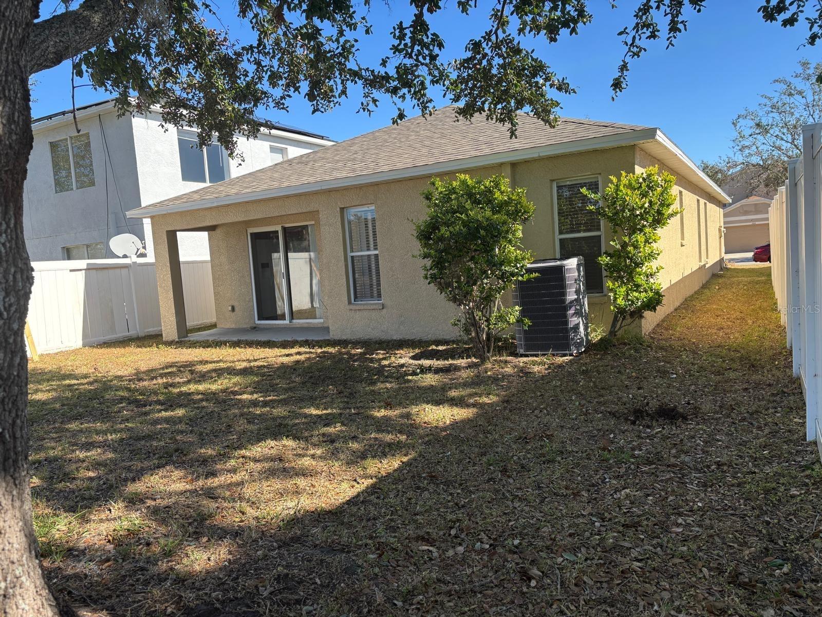 7920 CARRIAGE POINTE DR, GIBSONTON, FL, 33534