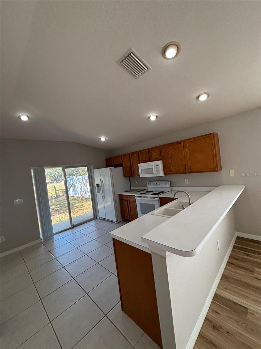 7920 CARRIAGE POINTE DR, GIBSONTON, FL, 33534