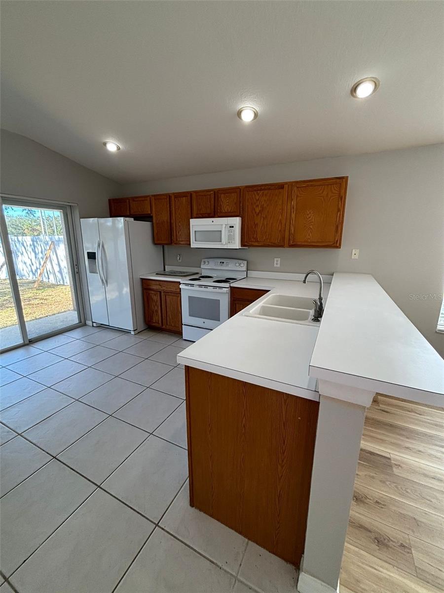 7920 CARRIAGE POINTE DR, GIBSONTON, FL, 33534