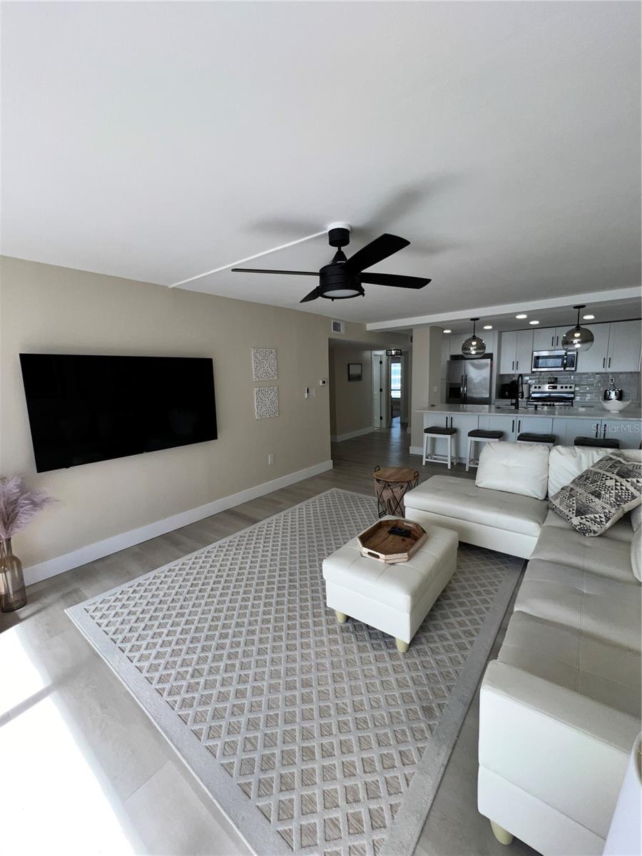 440 S GULFVIEW BLVD #1201, CLEARWATER BEACH, FL, 33767