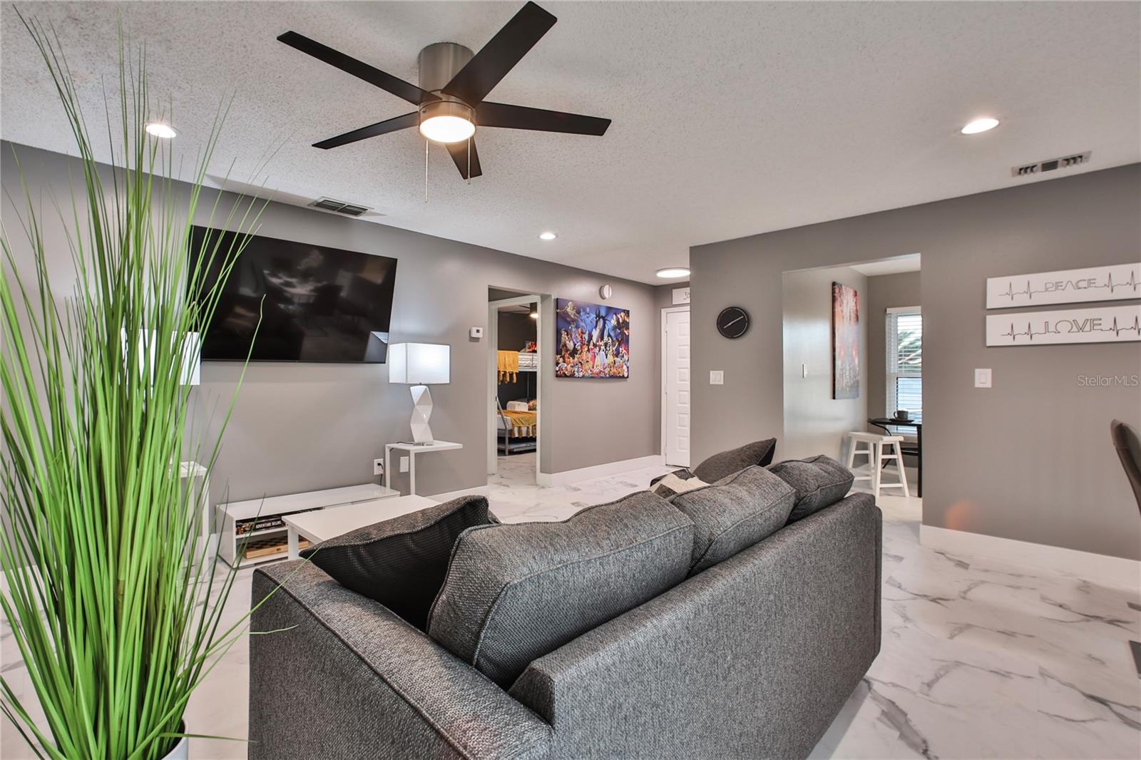 532 HUNTER CIR, KISSIMMEE, FL, 34758