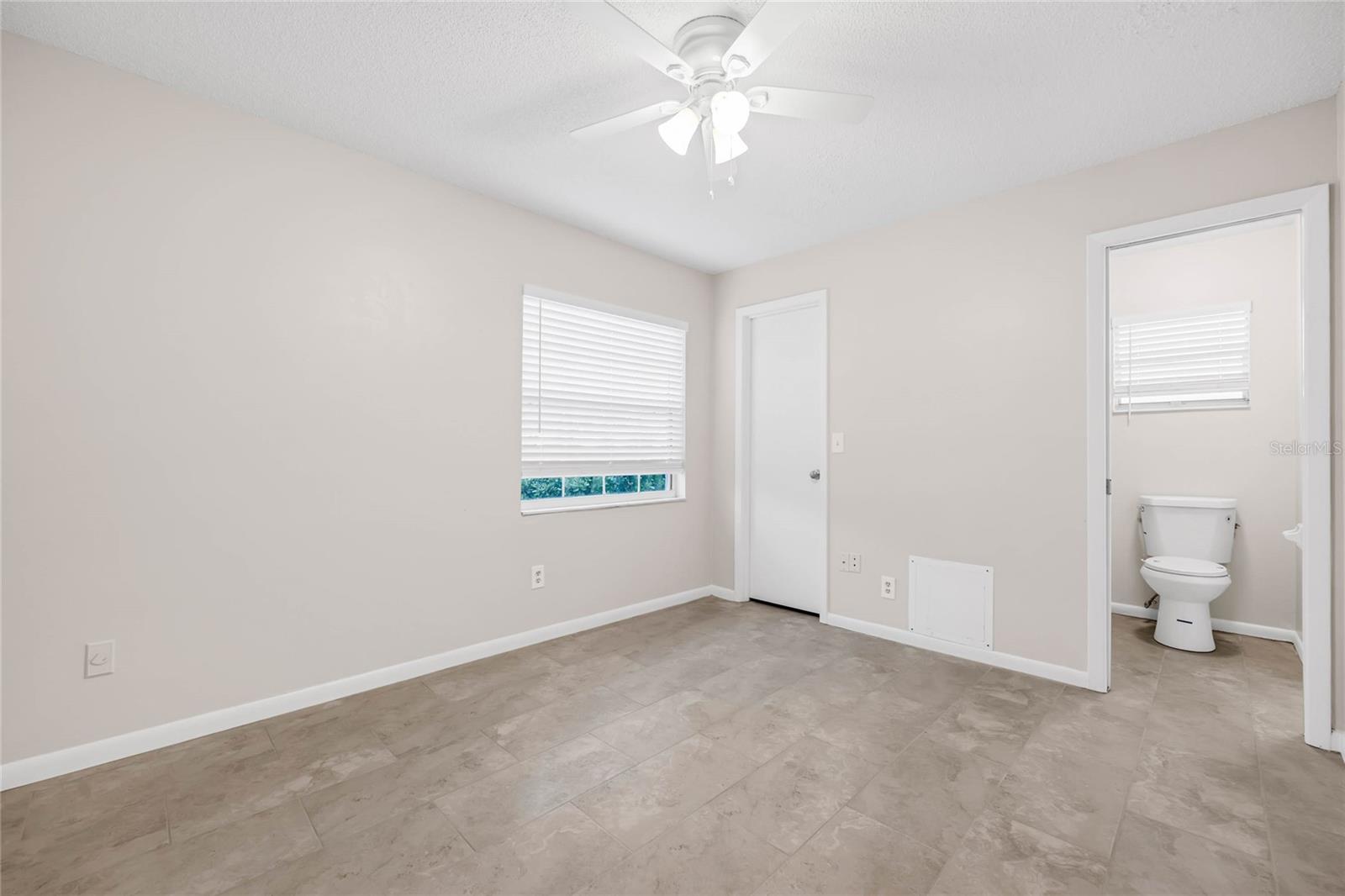 8142 TURKEY DR, ORLANDO, FL, 32825