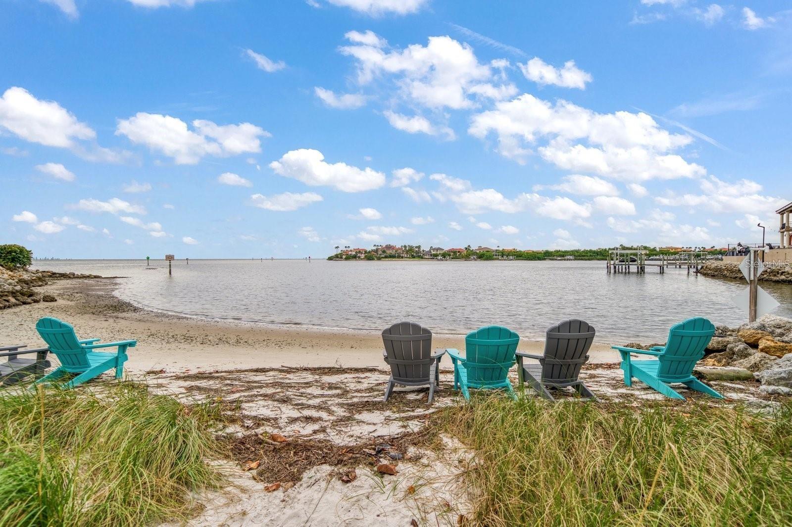 962 SYMPHONY ISLES BLVD, APOLLO BEACH, FL, 33572