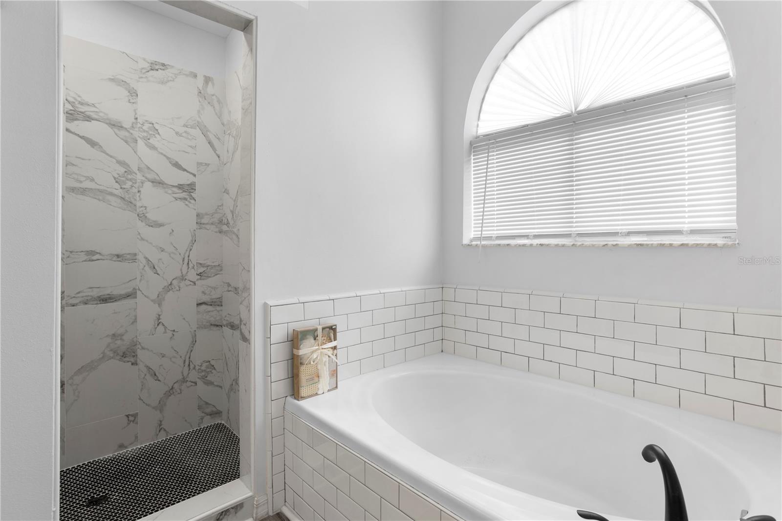 325 GREENWICH CT, KISSIMMEE, FL, 34758