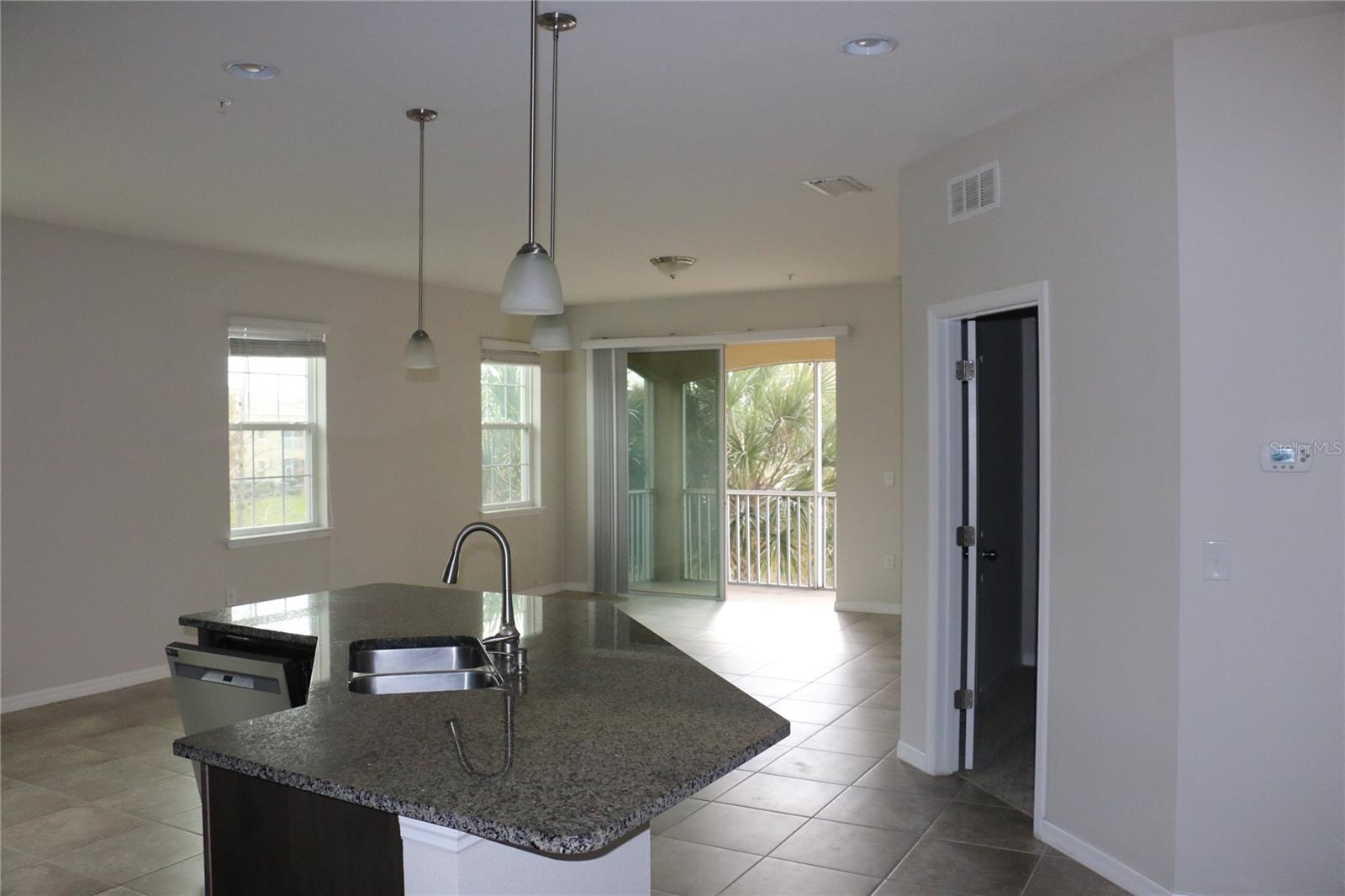 8269 ENCLAVE WAY #101, SARASOTA, FL, 34243