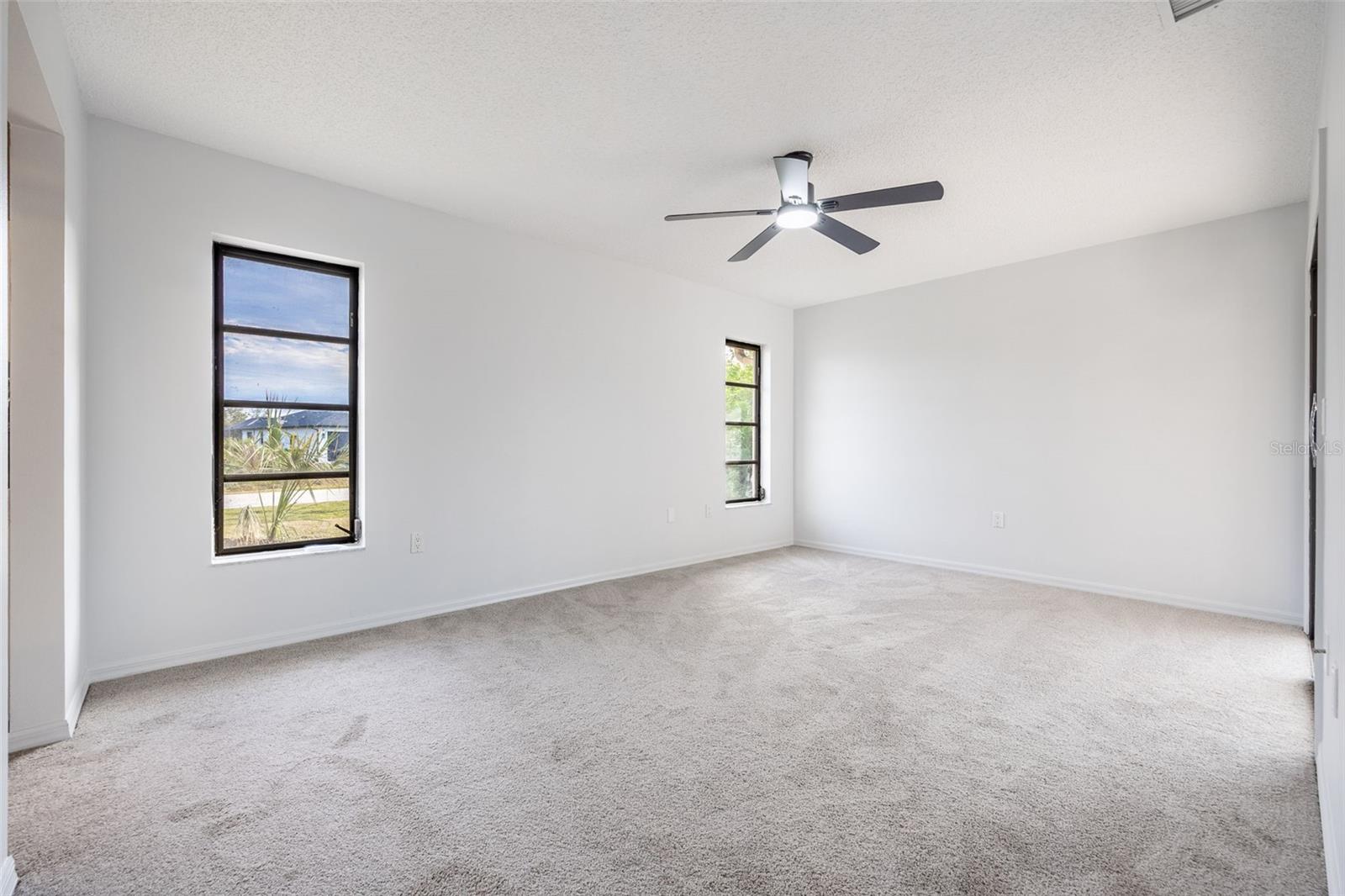 7095 LARKIN ST, ENGLEWOOD, FL, 34224