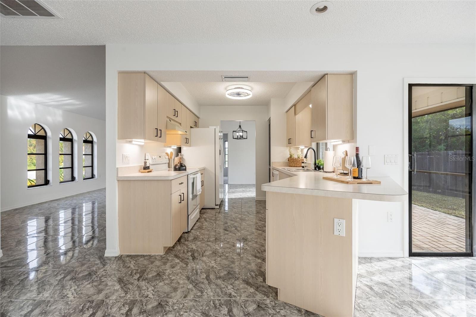 7095 LARKIN ST, ENGLEWOOD, FL, 34224