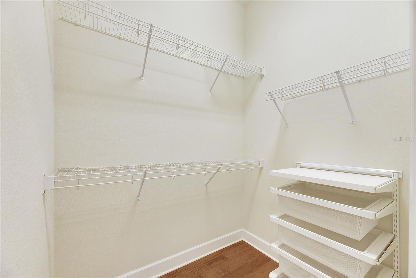 1533 EMERALD DUNES DR, SUN CITY CENTER, FL, 33573