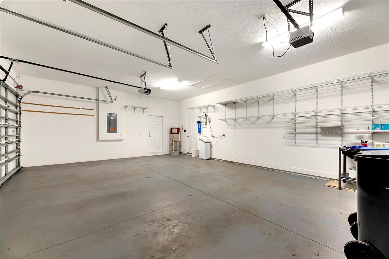 1533 EMERALD DUNES DR, SUN CITY CENTER, FL, 33573