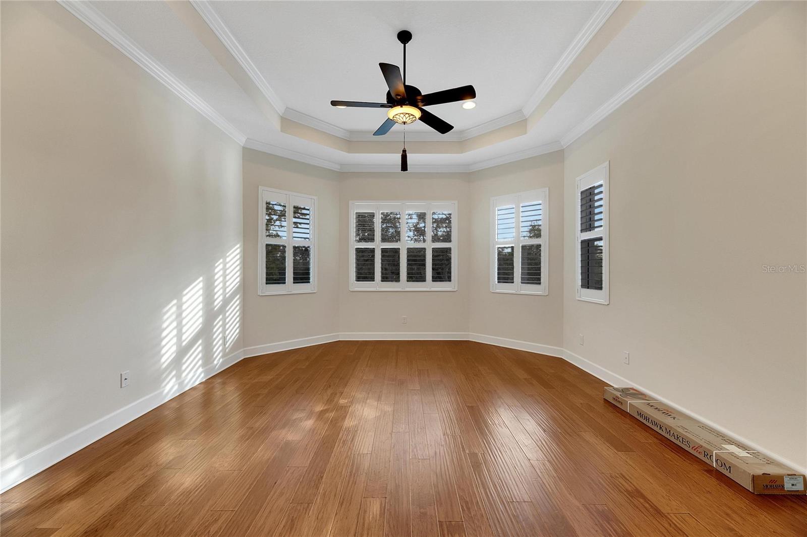 1533 EMERALD DUNES DR, SUN CITY CENTER, FL, 33573