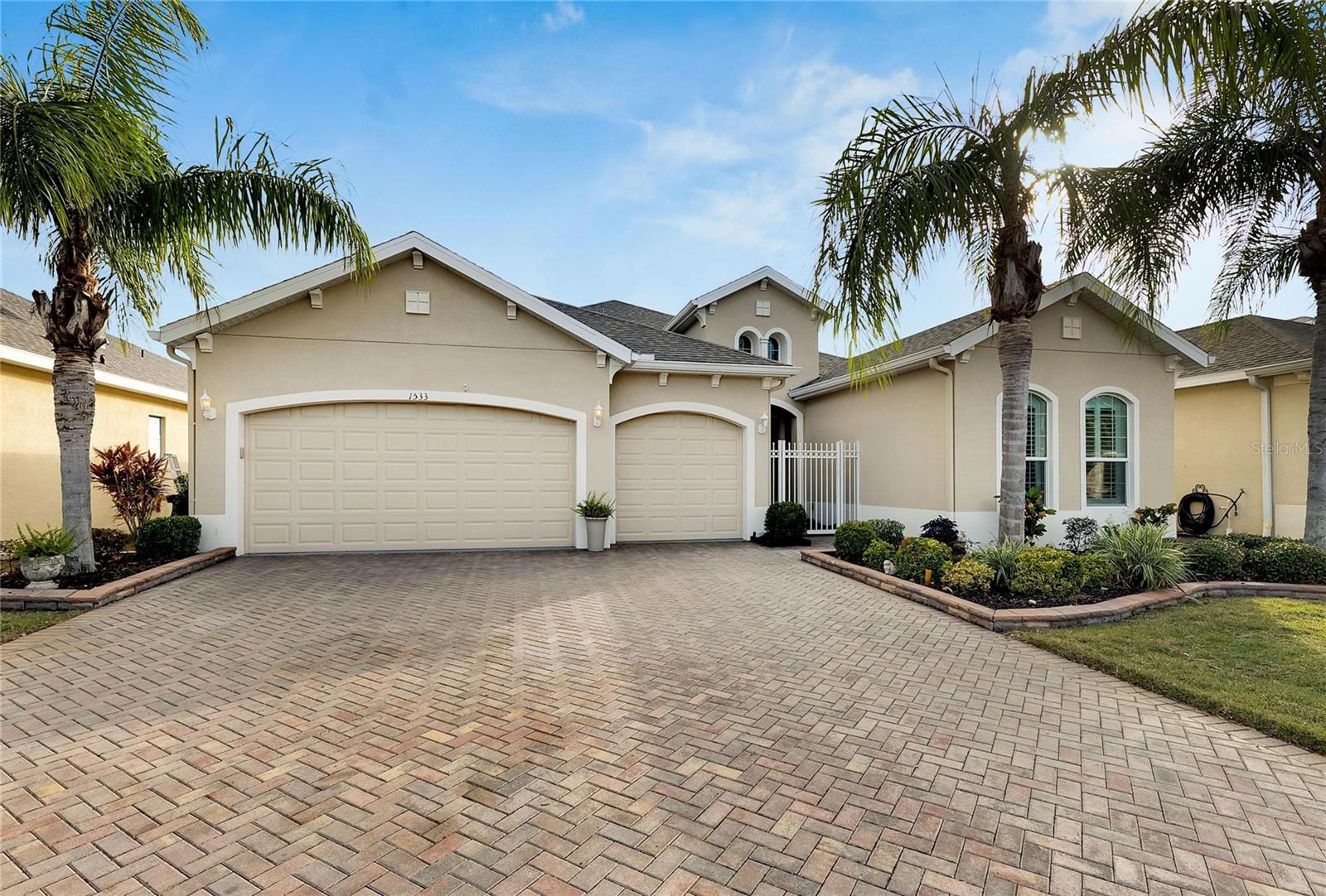 1533 EMERALD DUNES DR, SUN CITY CENTER, FL, 33573