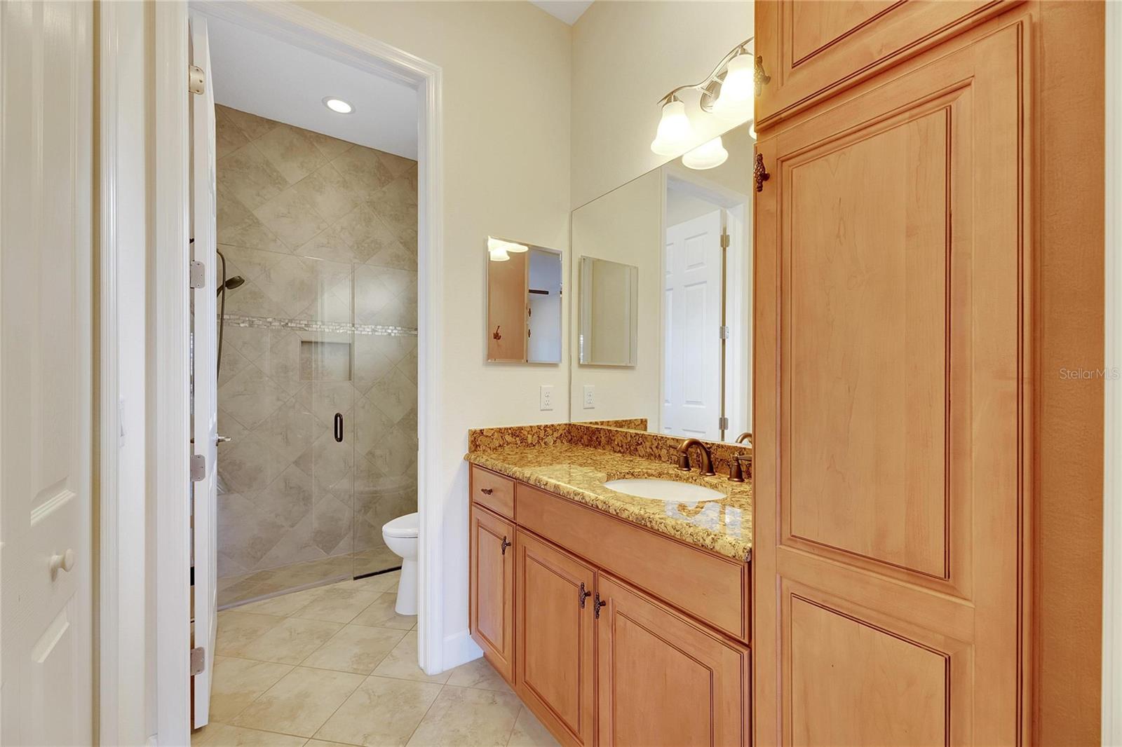 1533 EMERALD DUNES DR, SUN CITY CENTER, FL, 33573