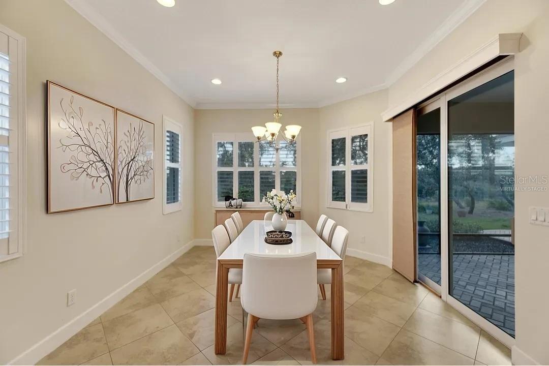 1533 EMERALD DUNES DR, SUN CITY CENTER, FL, 33573