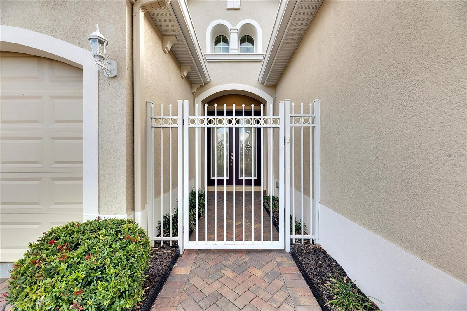 1533 EMERALD DUNES DR, SUN CITY CENTER, FL, 33573