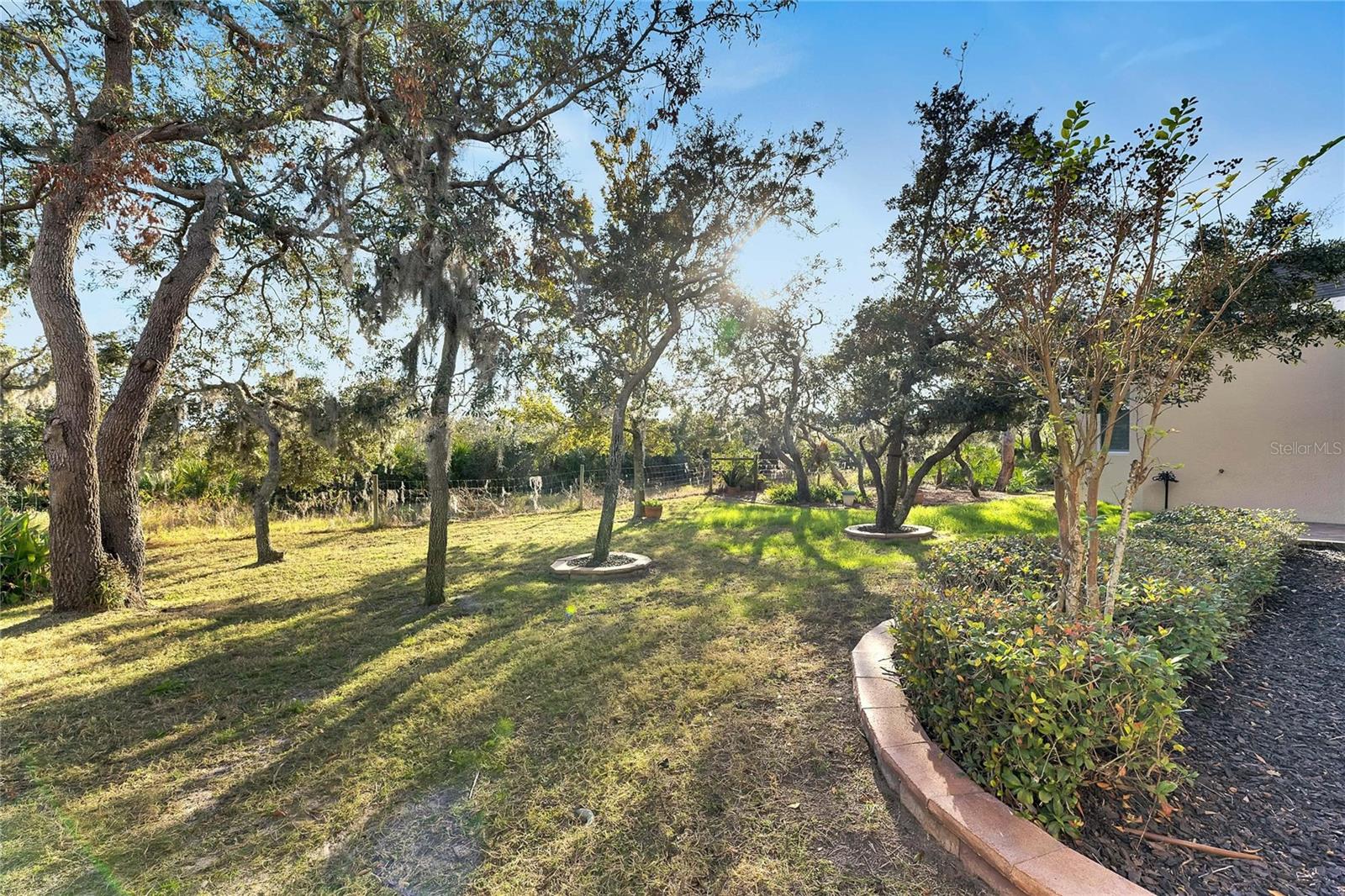 1533 EMERALD DUNES DR, SUN CITY CENTER, FL, 33573