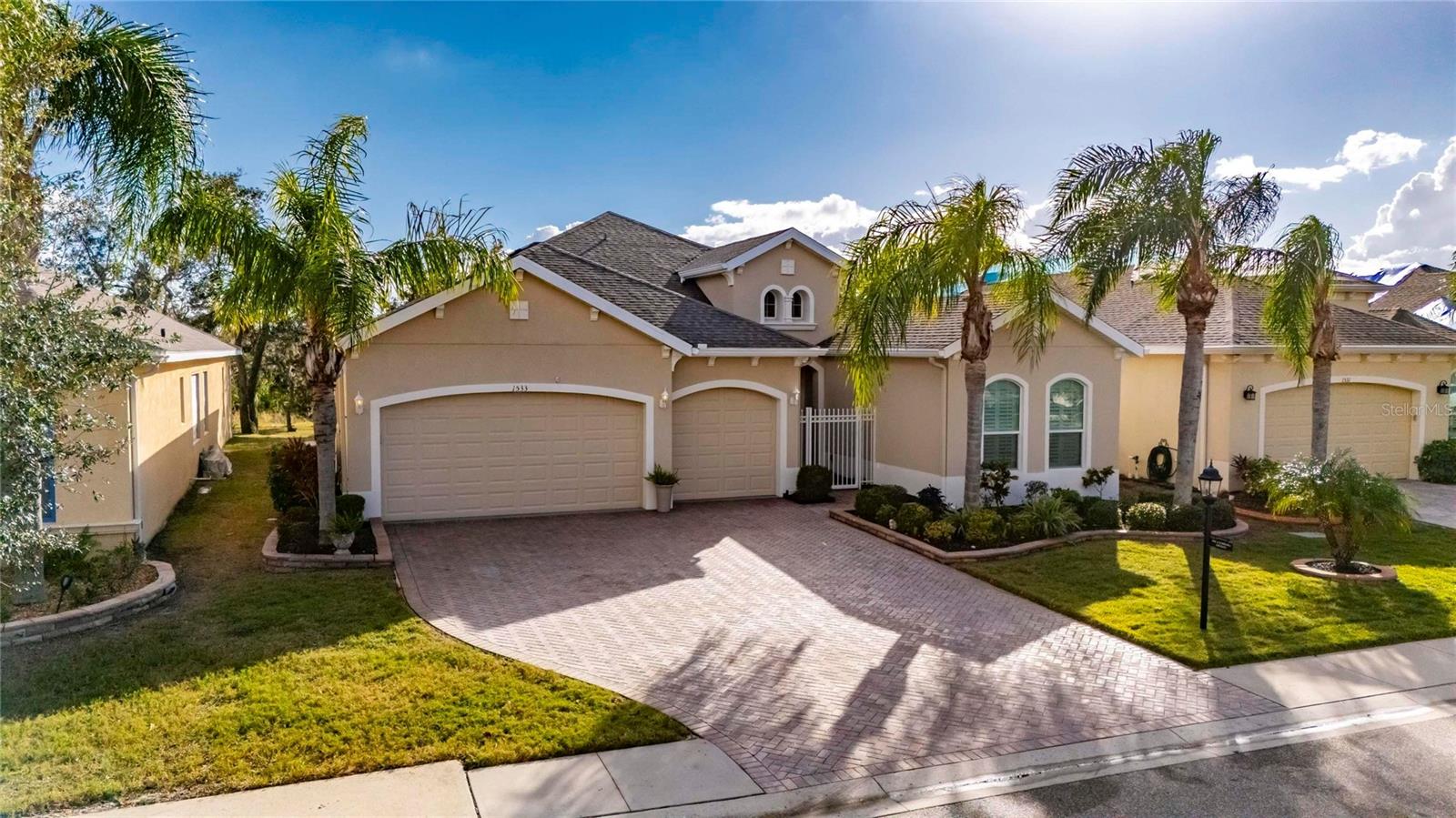 1533 EMERALD DUNES DR, SUN CITY CENTER, FL, 33573