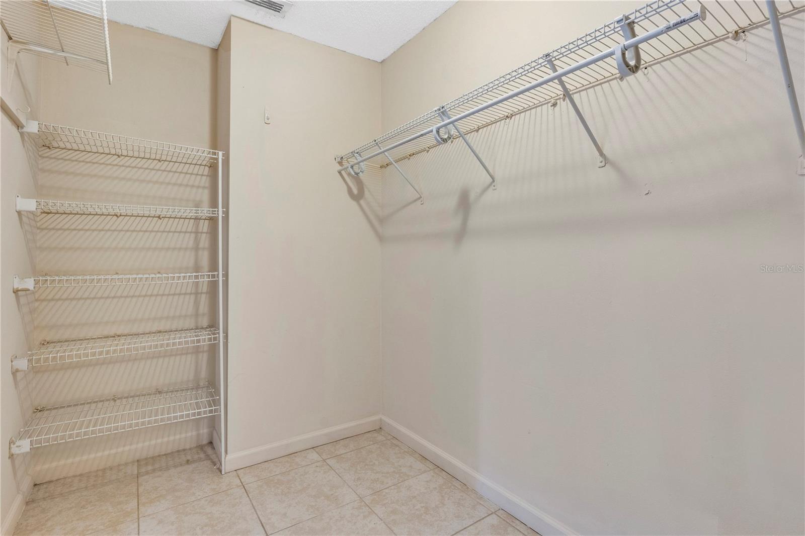 2124 CASSINGHAM CIR, OCOEE, FL, 34761
