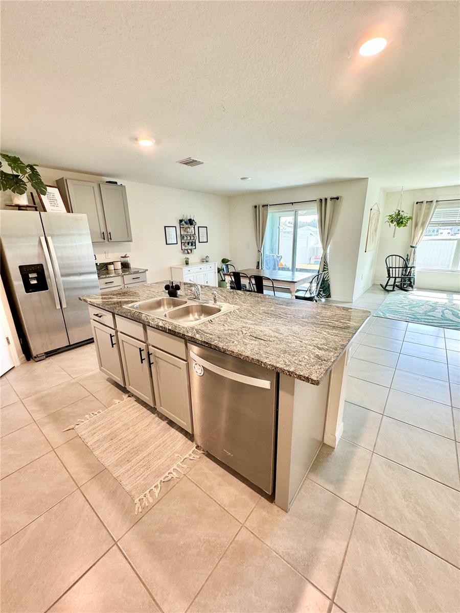 8495 CLEARWAY DR, WILDWOOD, FL, 34785