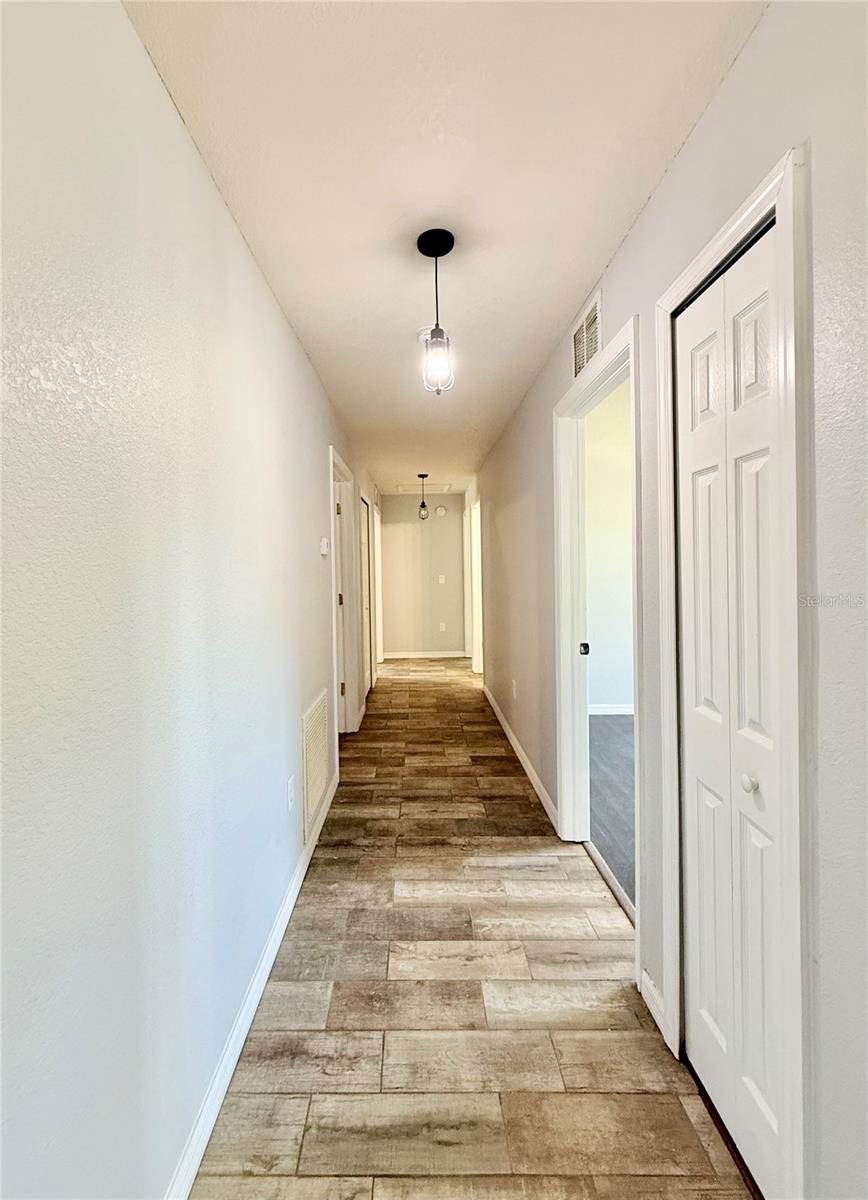 4721 FAIRWAY DR N, PUNTA GORDA, FL, 33982