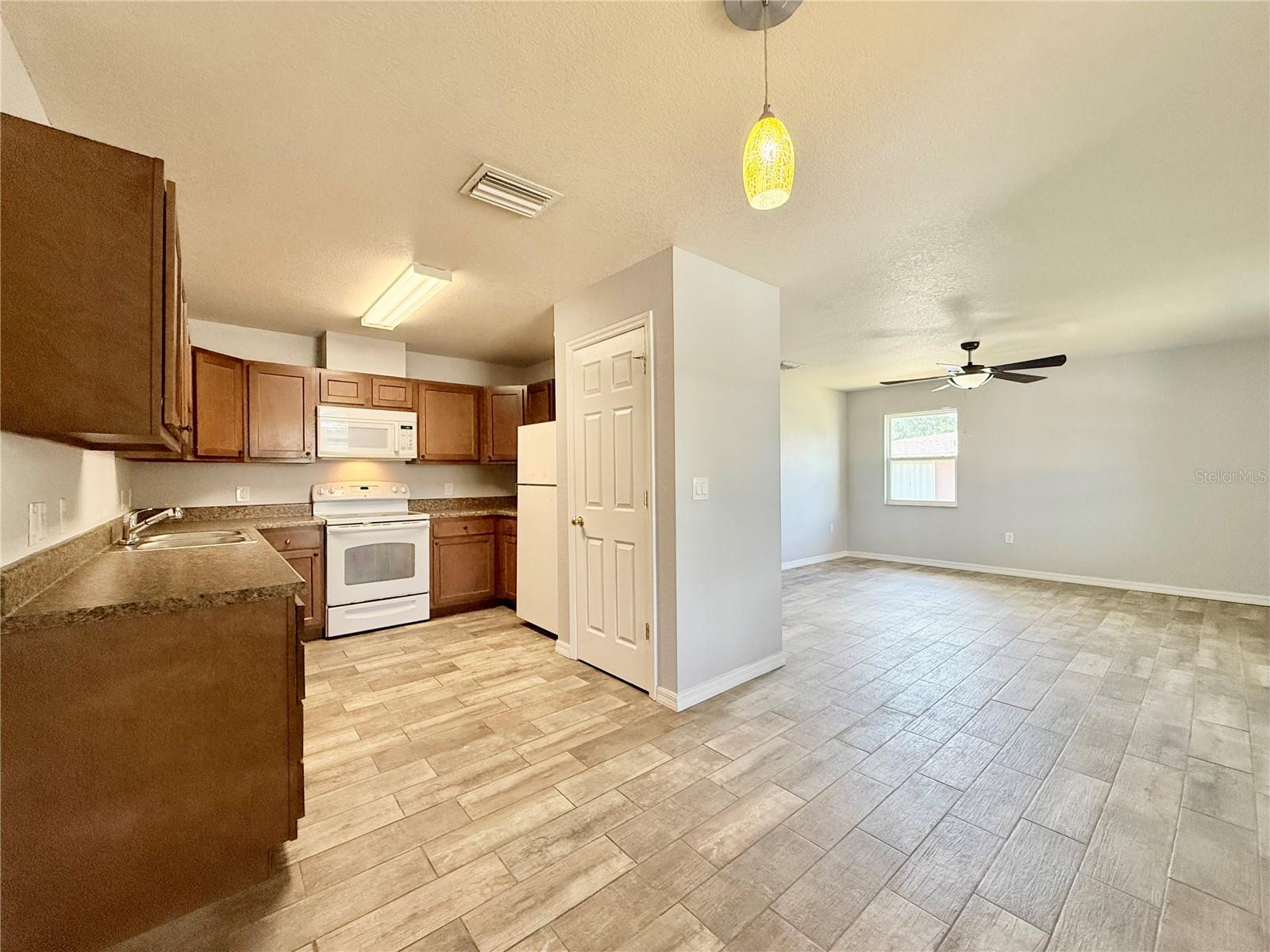 4721 FAIRWAY DR N, PUNTA GORDA, FL, 33982