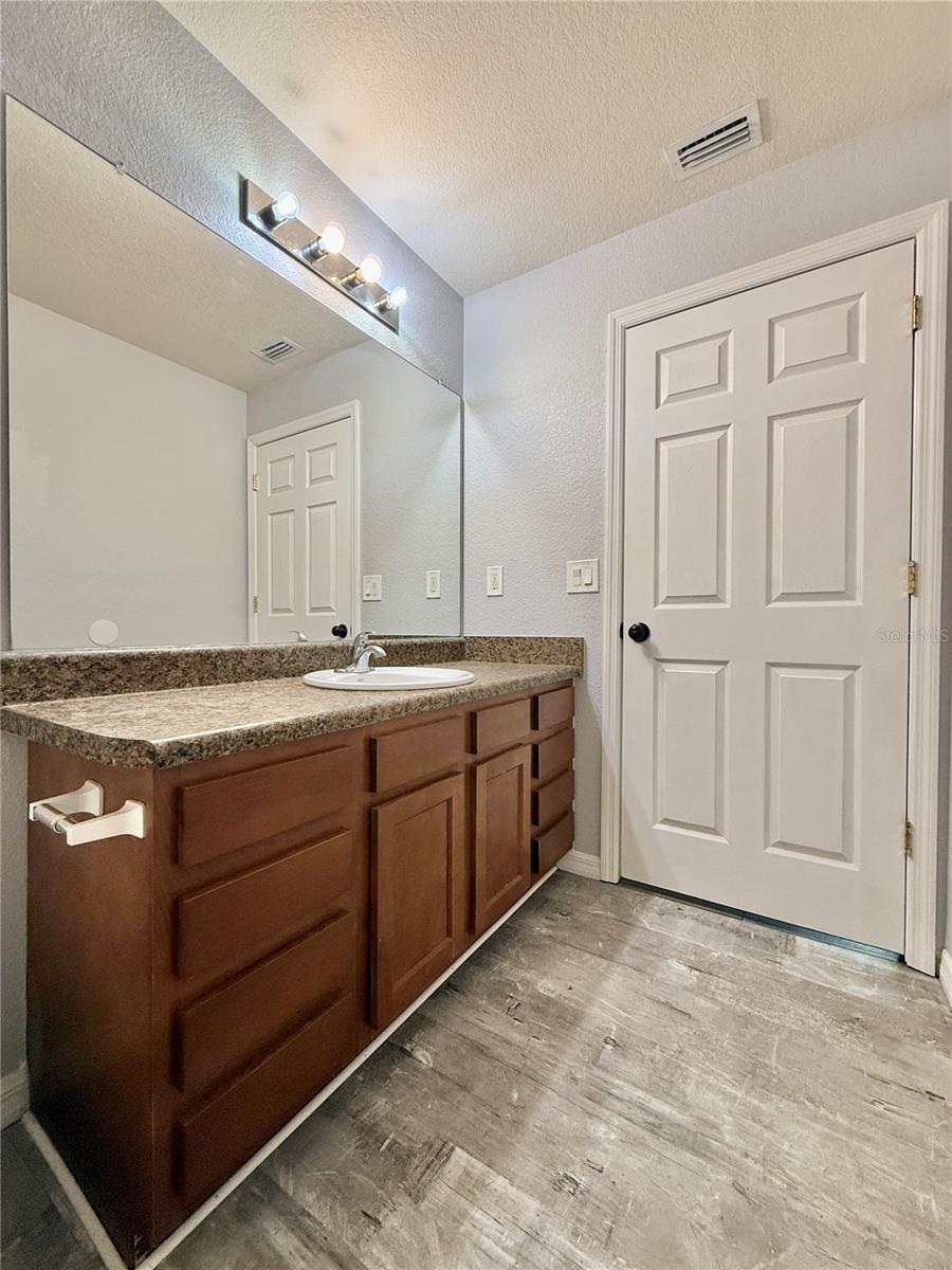 4721 FAIRWAY DR N, PUNTA GORDA, FL, 33982